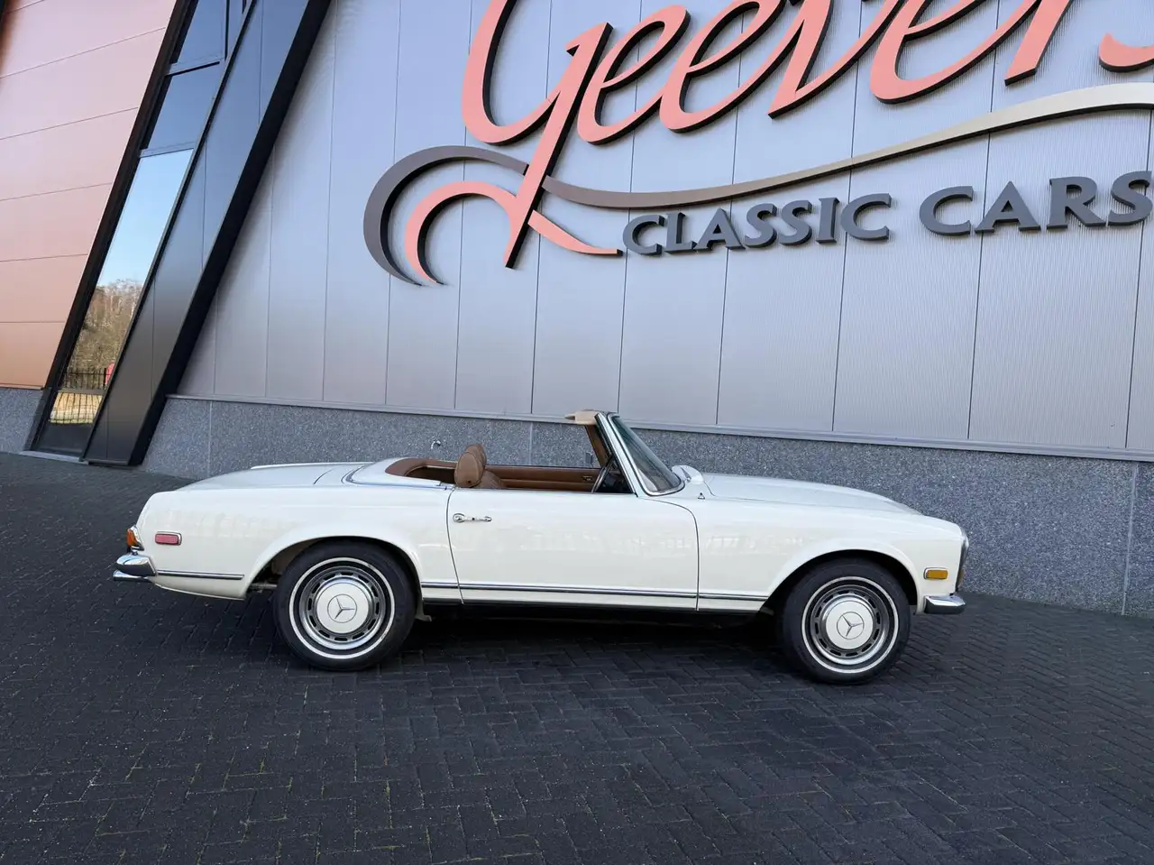 Mercedes-Benz SL 280 W113 Pagode, foto 6