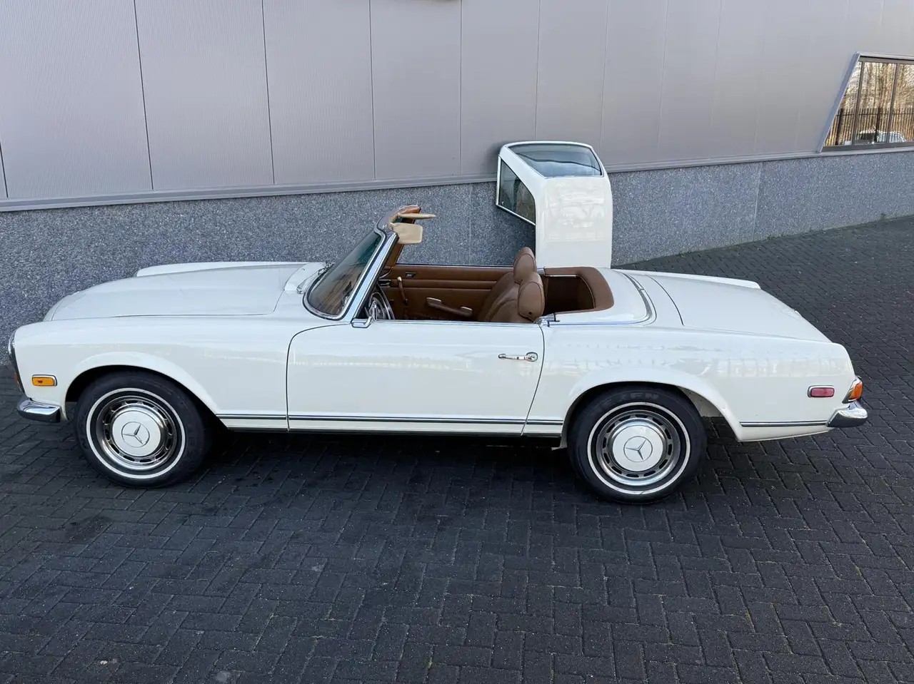 Mercedes-Benz SL 280 W113 Pagode, foto 12
