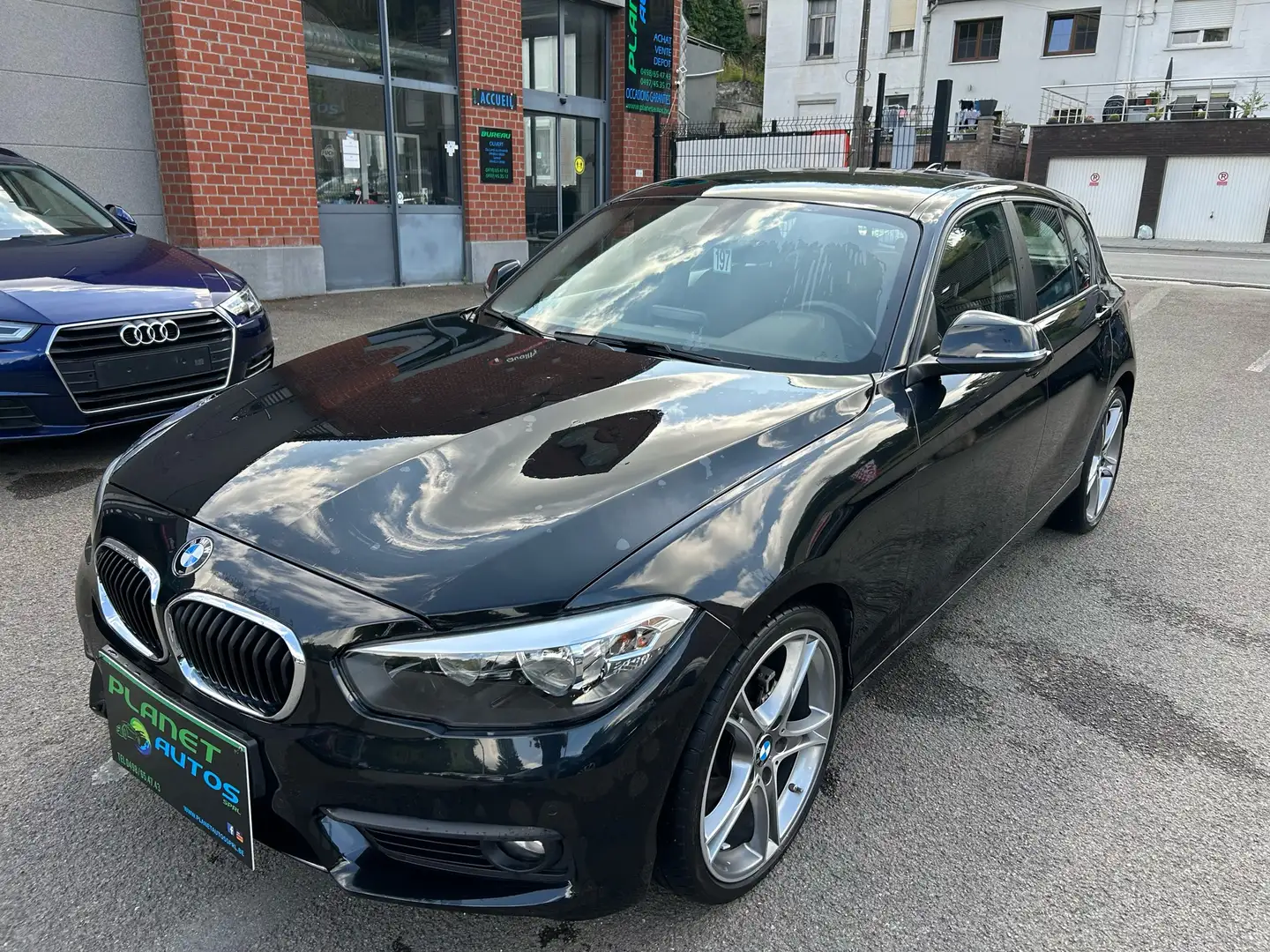BMW 118 118i  5 PORTES GPS AIRCO BLUETOOTH GARANTIE 12MOIS Noir - 1