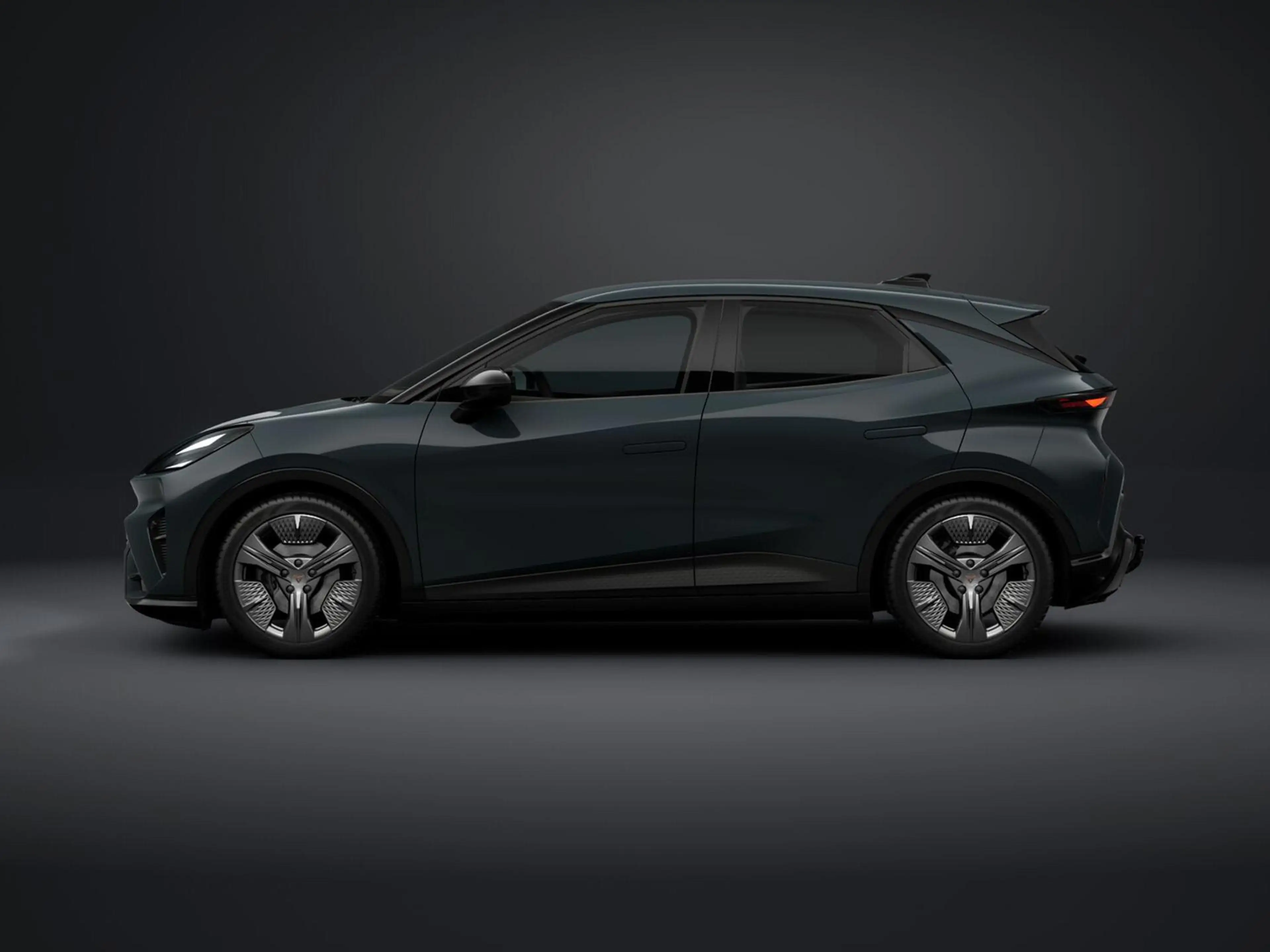 CUPRA Raval Business 99 kW / 135 PK | 18" | Keyless | Trekhaak — photo 3