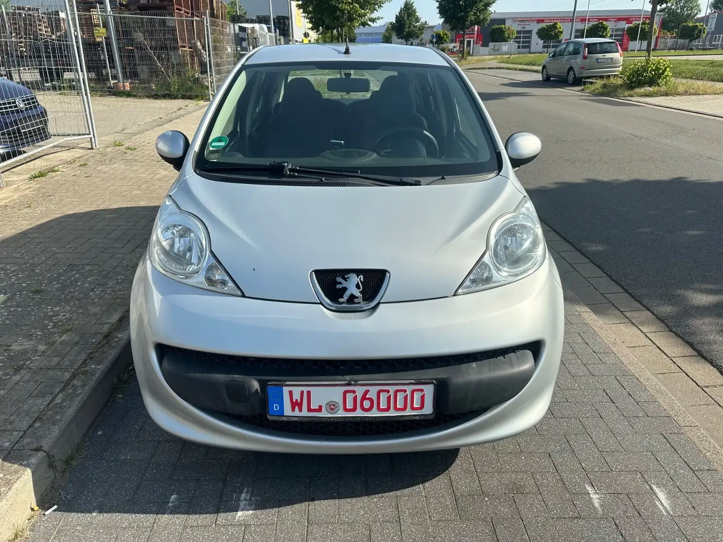 Peugeot 107 Filou *1.HAND*TÜV-NEU* Grau - 2