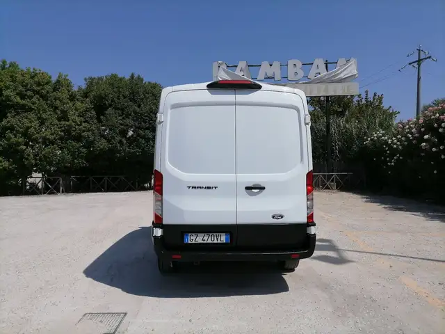 Ford Transit view 4