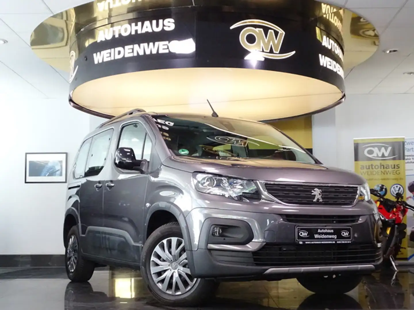 Peugeot Rifter Allure 1.5 HDI L1 Navi Cam Klima PDC Temp Grau - 2
