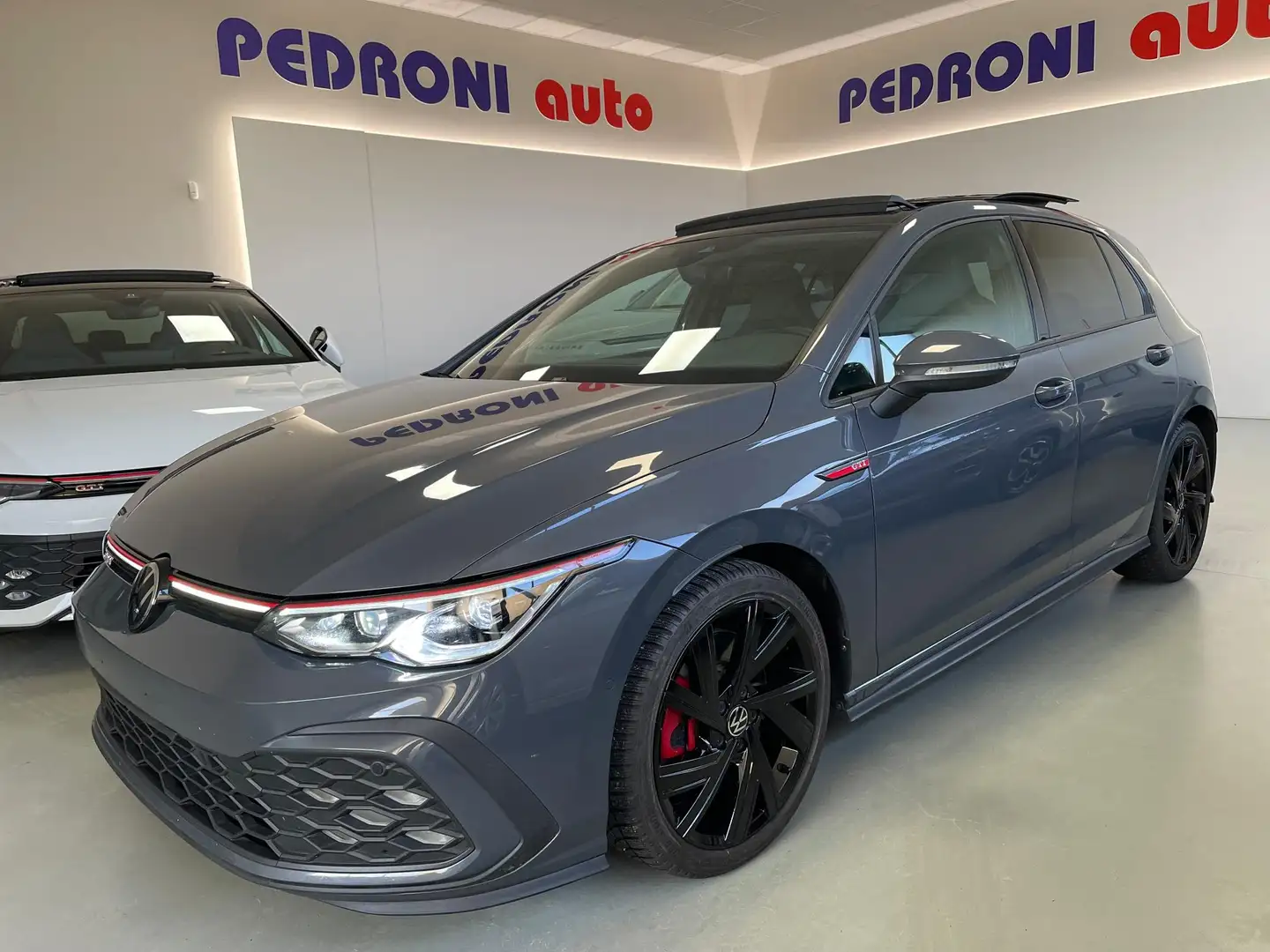 Volkswagen Golf 2.0 245 CV DSG Tetto 18 DCC Matrix PREZZO PROMO Grau - 1