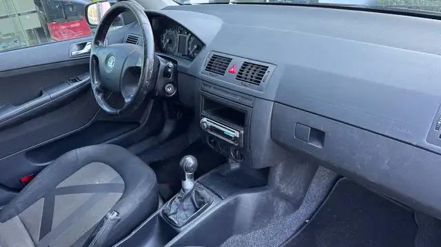 Skoda Fabia view 11