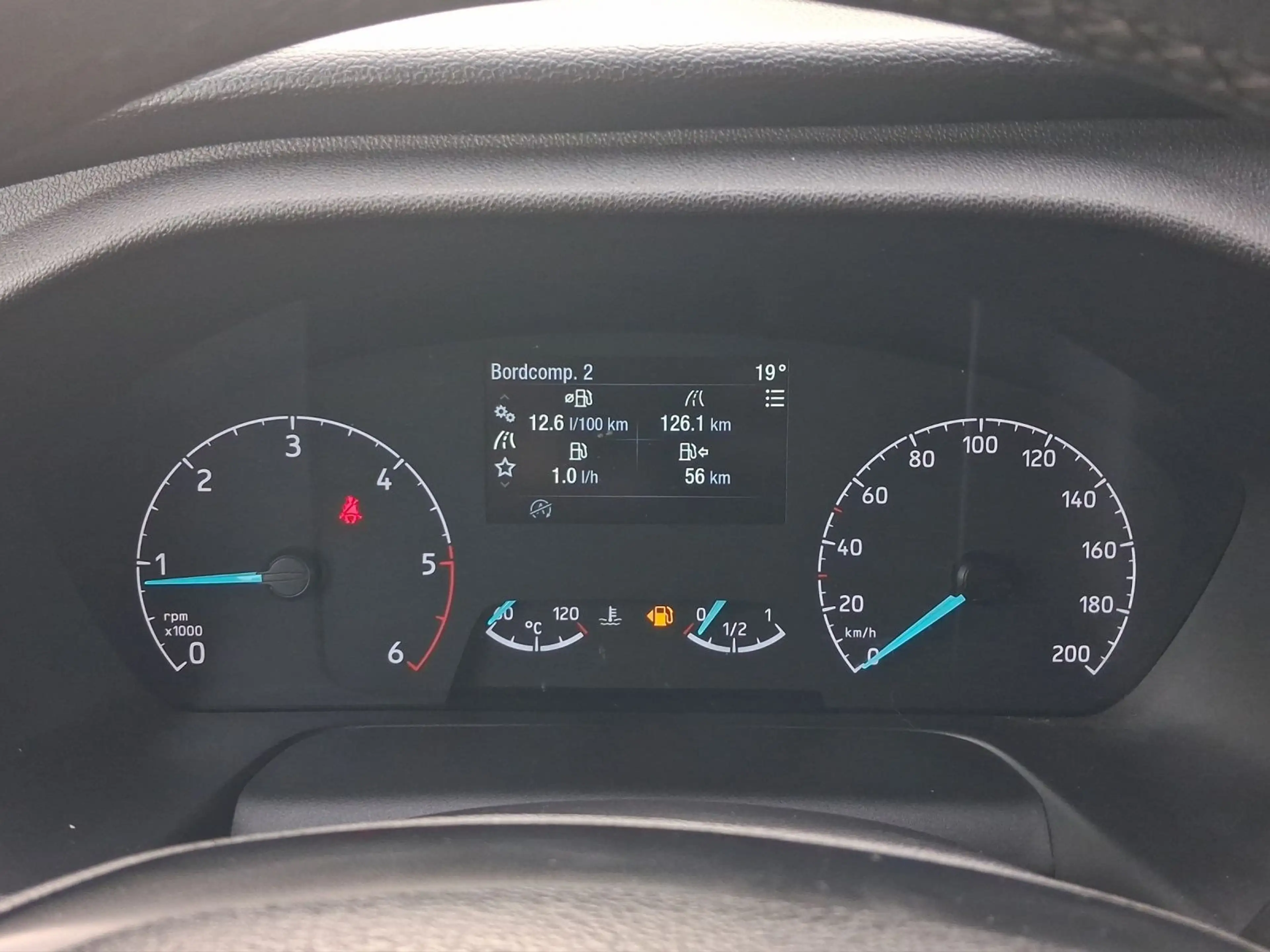 Ford Tourneo 2.0 TDCi TITANIUM X LEDER AHK LM17 — photo 10