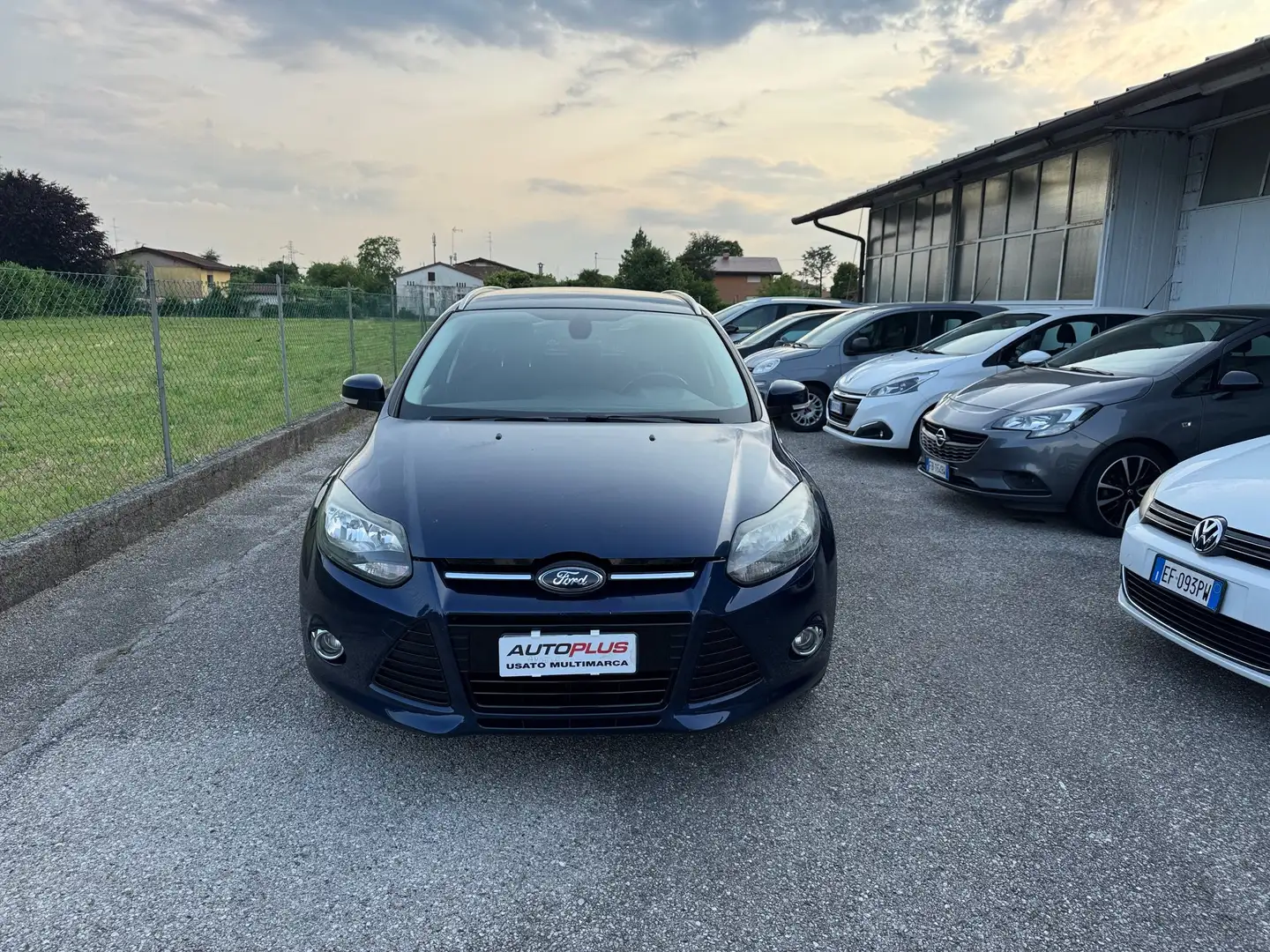 Ford Focus SW 1.6 tdci Titanium 115cv Azul - 2
