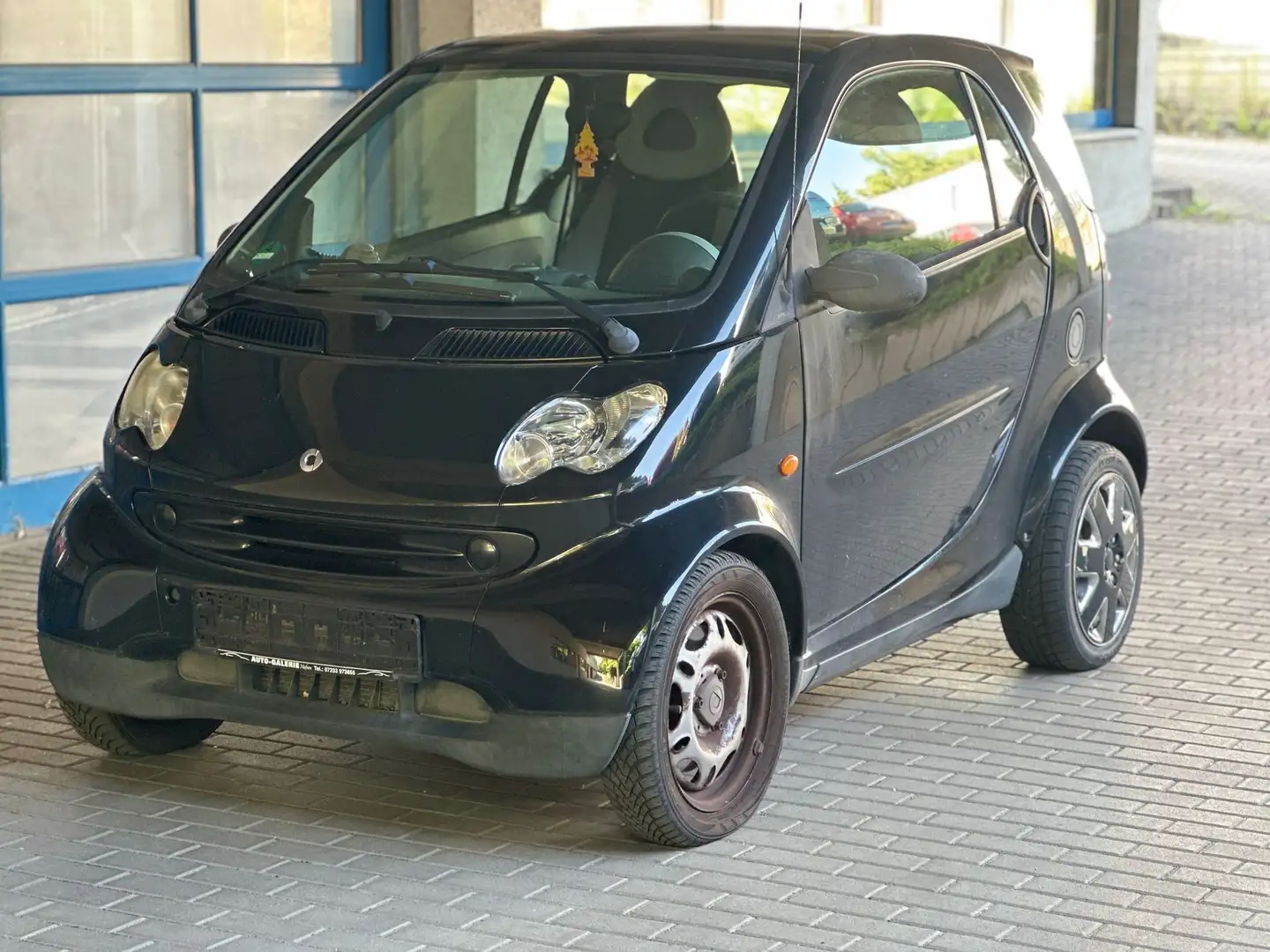 smart forTwo Basis ** Tüv & Inspektion Neu ** Schwarz - 1
