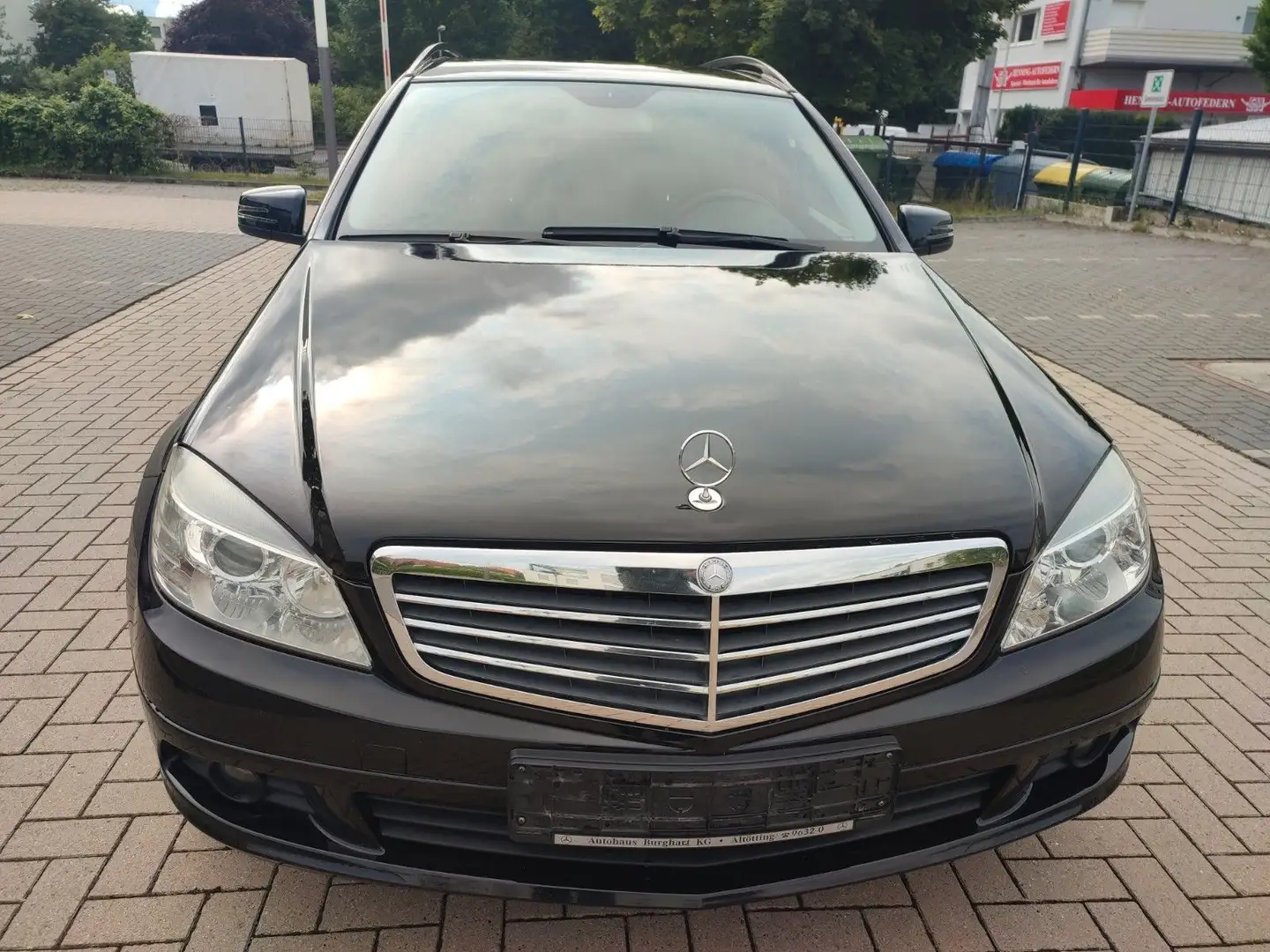 Mercedes-Benz C 180 T-Modell , Kompressor BlueEfficiency Schwarz - 2