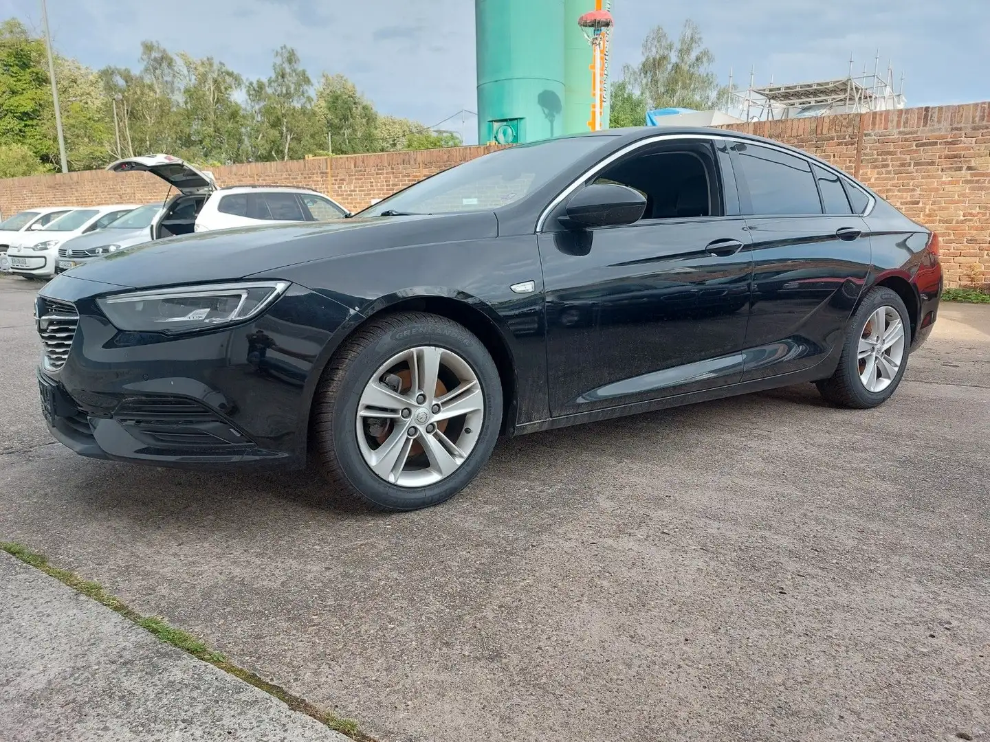 Opel Insignia B Grand Sport Innovation Schwarz - 1
