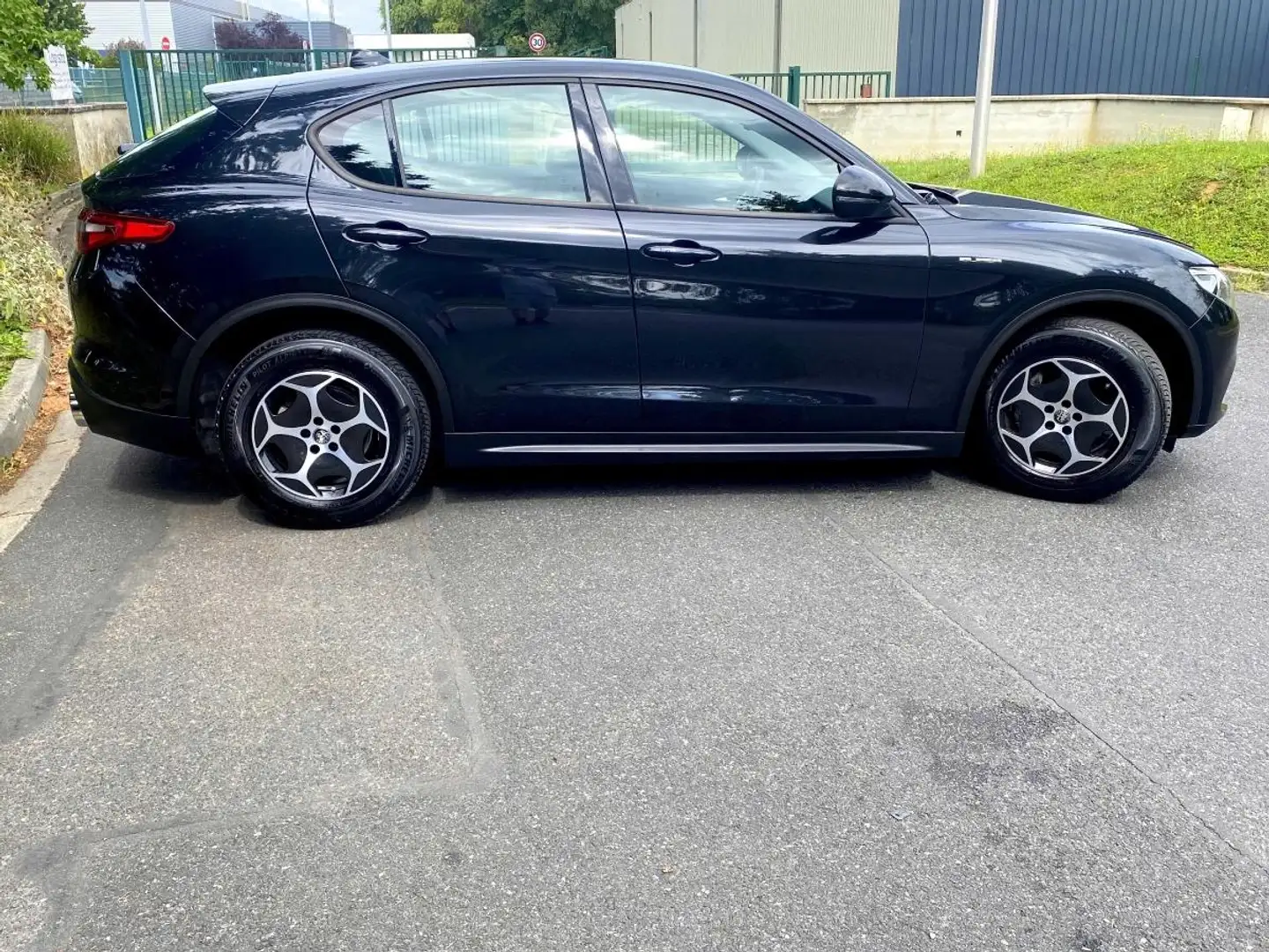 Alfa Romeo Stelvio 2.2 D 160 SUPER BVA Noir - 2