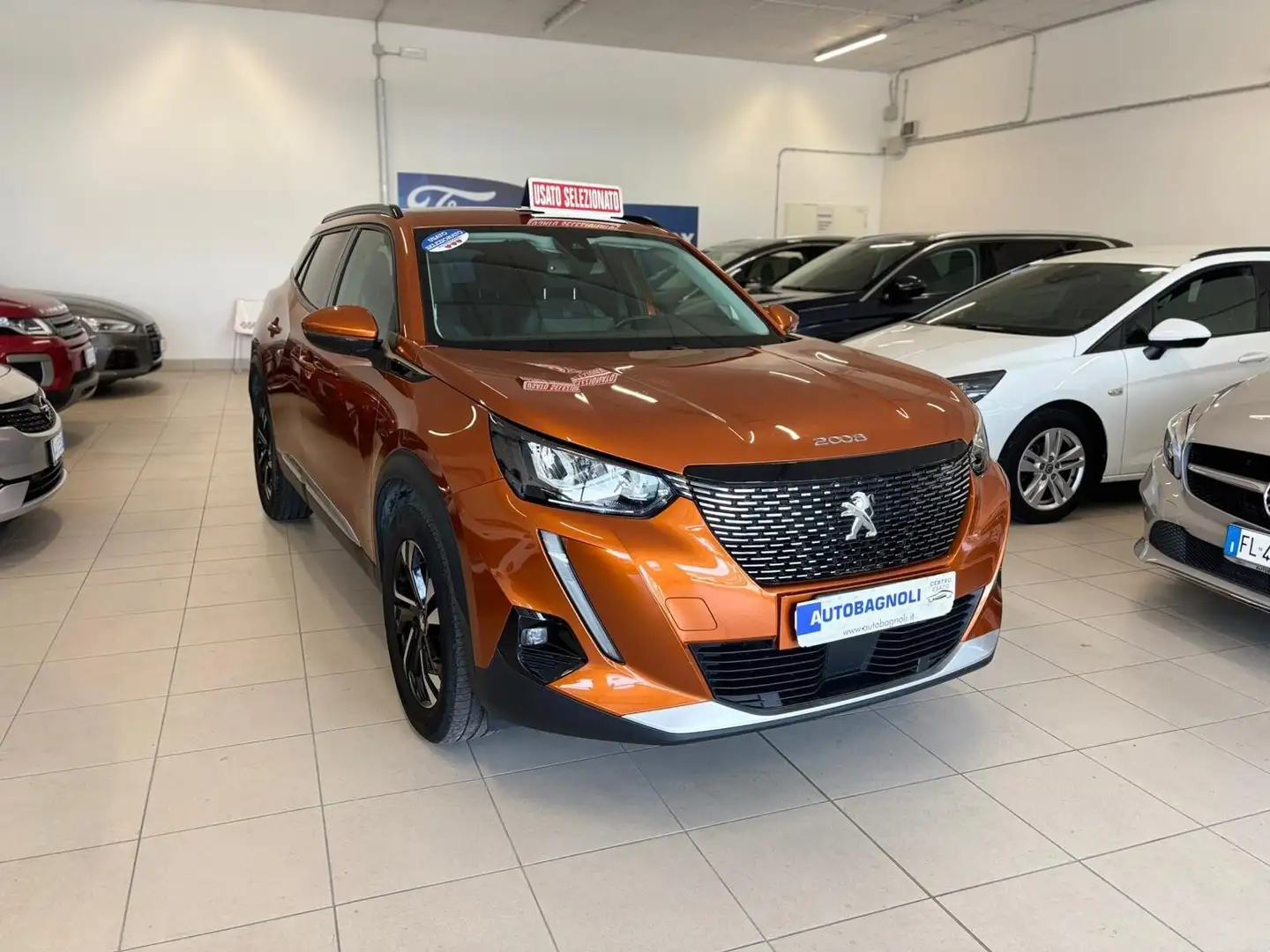 Peugeot 2008 ALLURE NAVI PACK PureTech 100 6mt SPOTICAR Arancione - 2