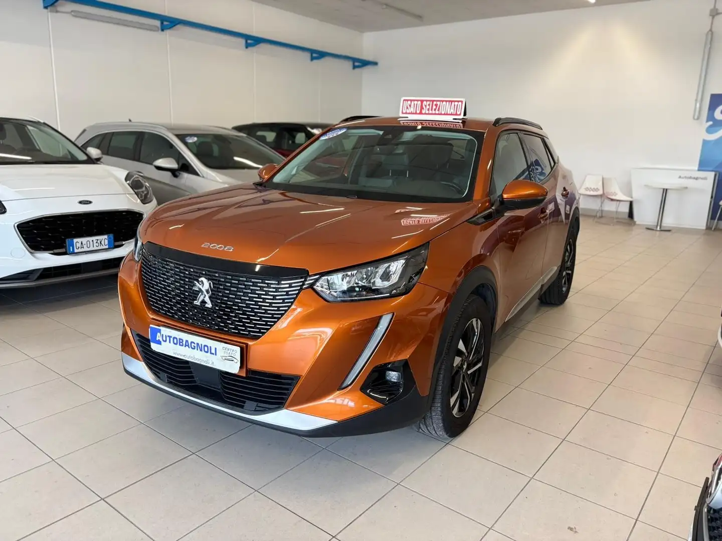 Peugeot 2008 ALLURE NAVI PACK PureTech 100 6mt SPOTICAR Arancione - 1