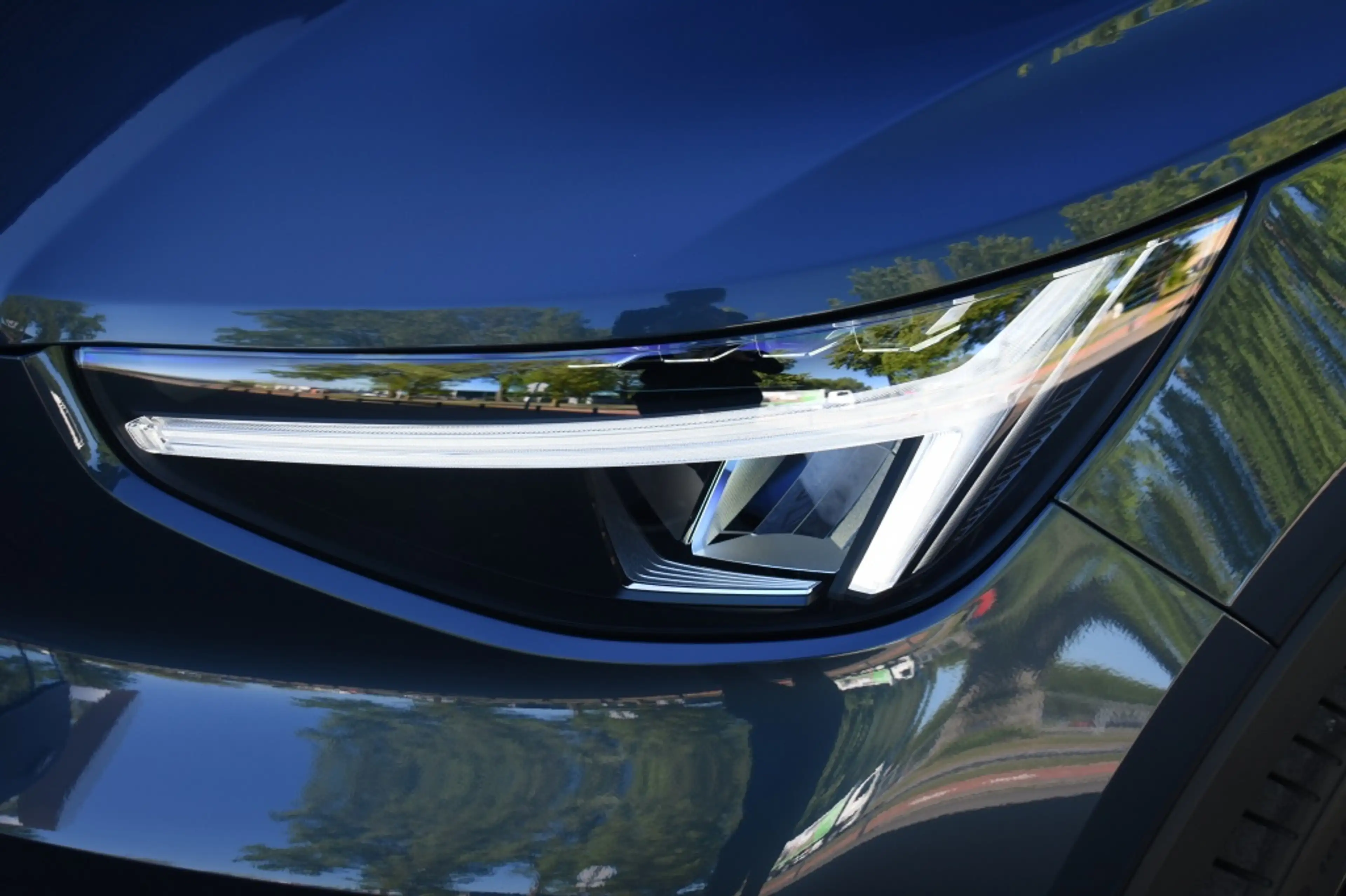 Volvo EX40 Extended Range Ultra Black Edition 252pk/82kWh | G — photo 13