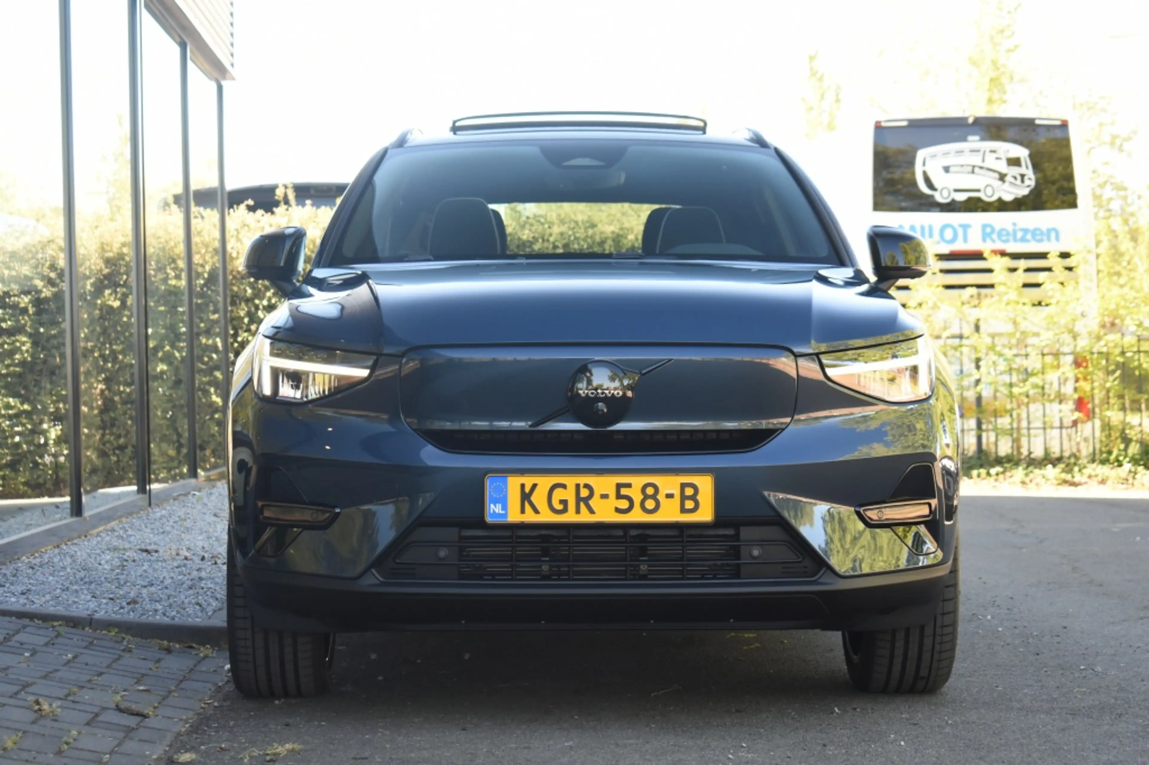 Volvo EX40 Extended Range Ultra Black Edition 252pk/82kWh | G — photo 9