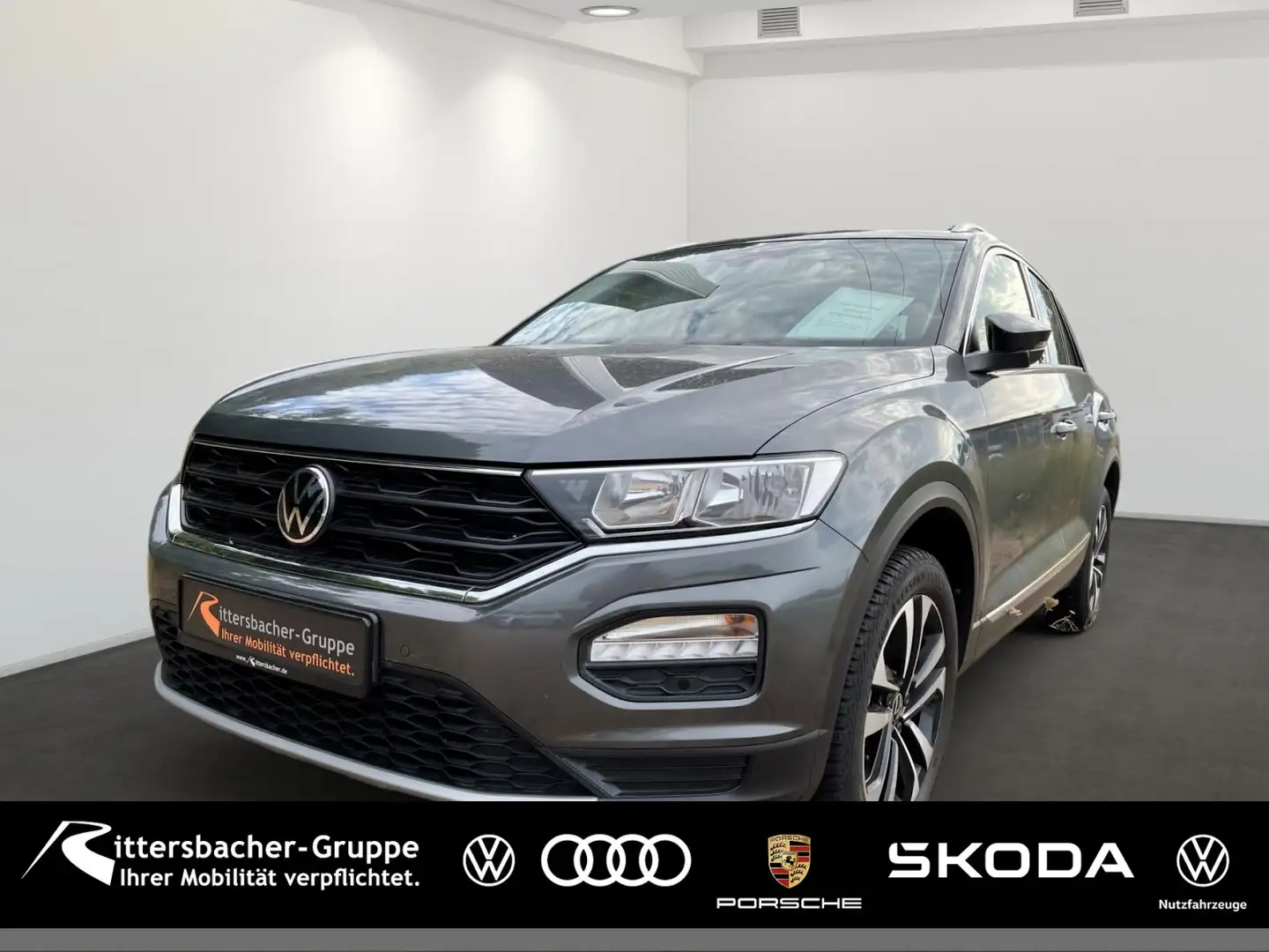 Volkswagen T-Roc 1.0 TSI United Grey - 1