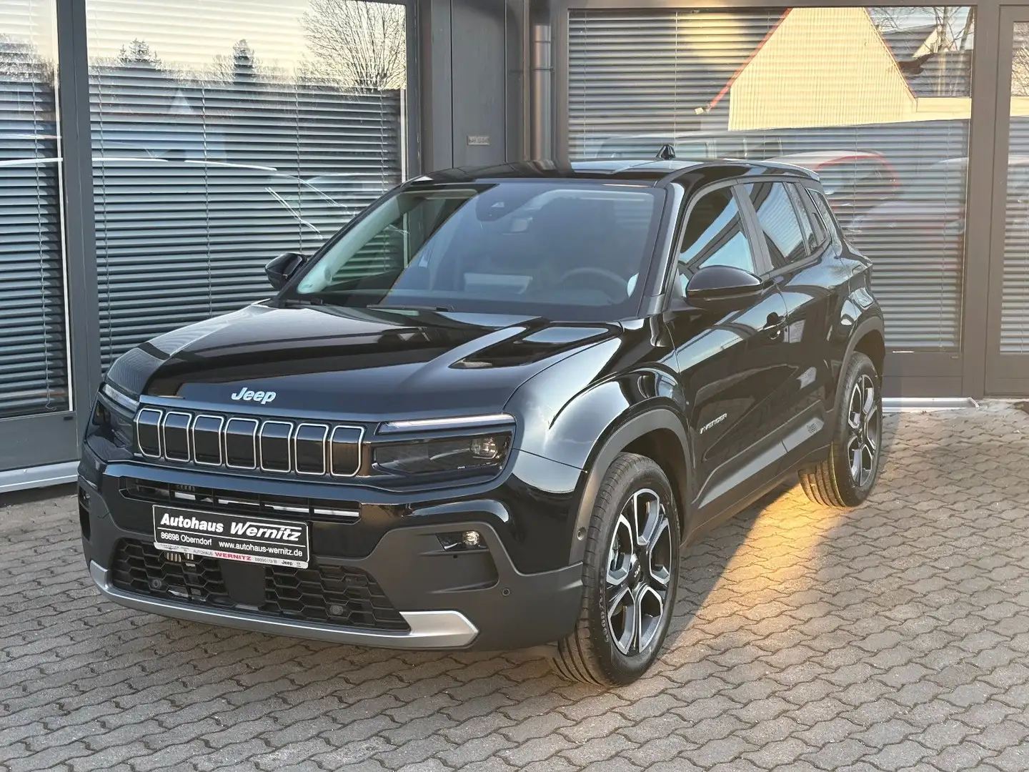 Jeep Avenger 1.2 T-GDI Summit *0% Finanzierung* Schwarz - 1