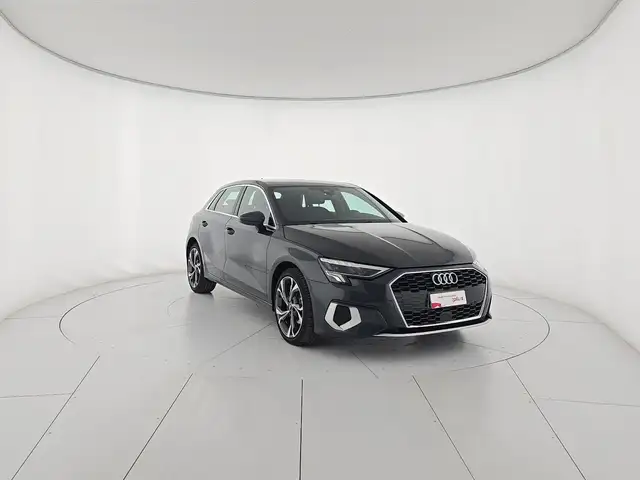 Audi A3 view 7