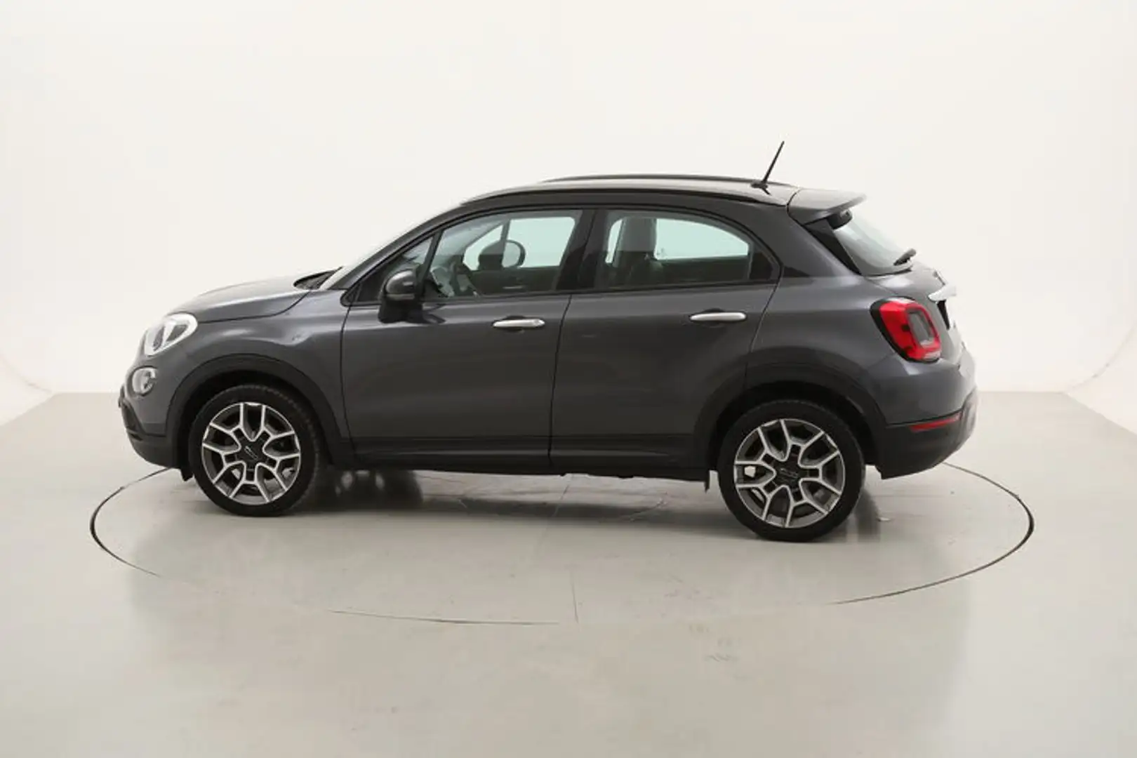 Fiat 500X Cross 1.0 Benzina 120CV Gris - 2