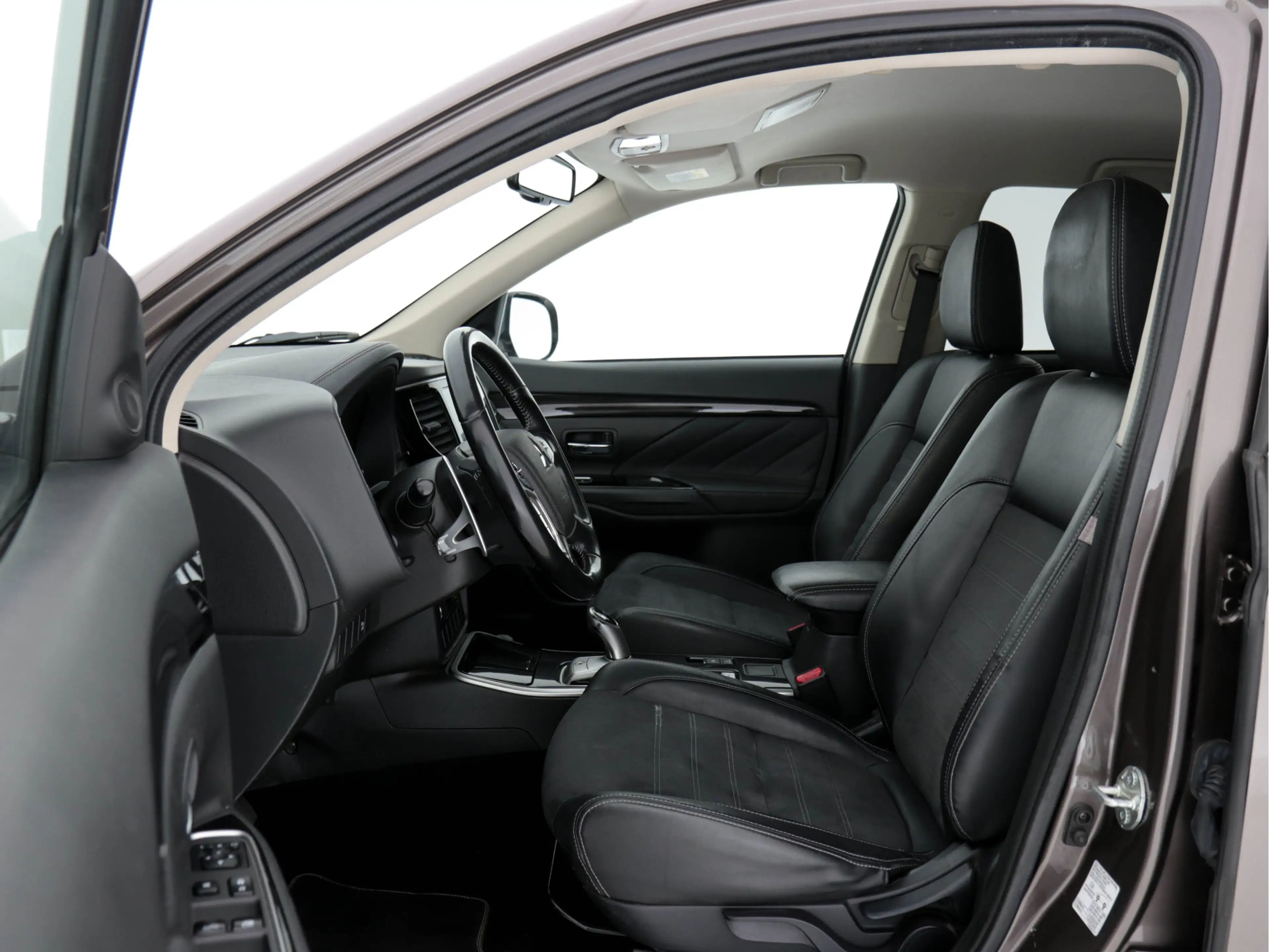 Mitsubishi Outlander 2.0 AWD (Plug-In) (INCL-BTW) Aut.*LEATHER-ALCANTAR — photo 8