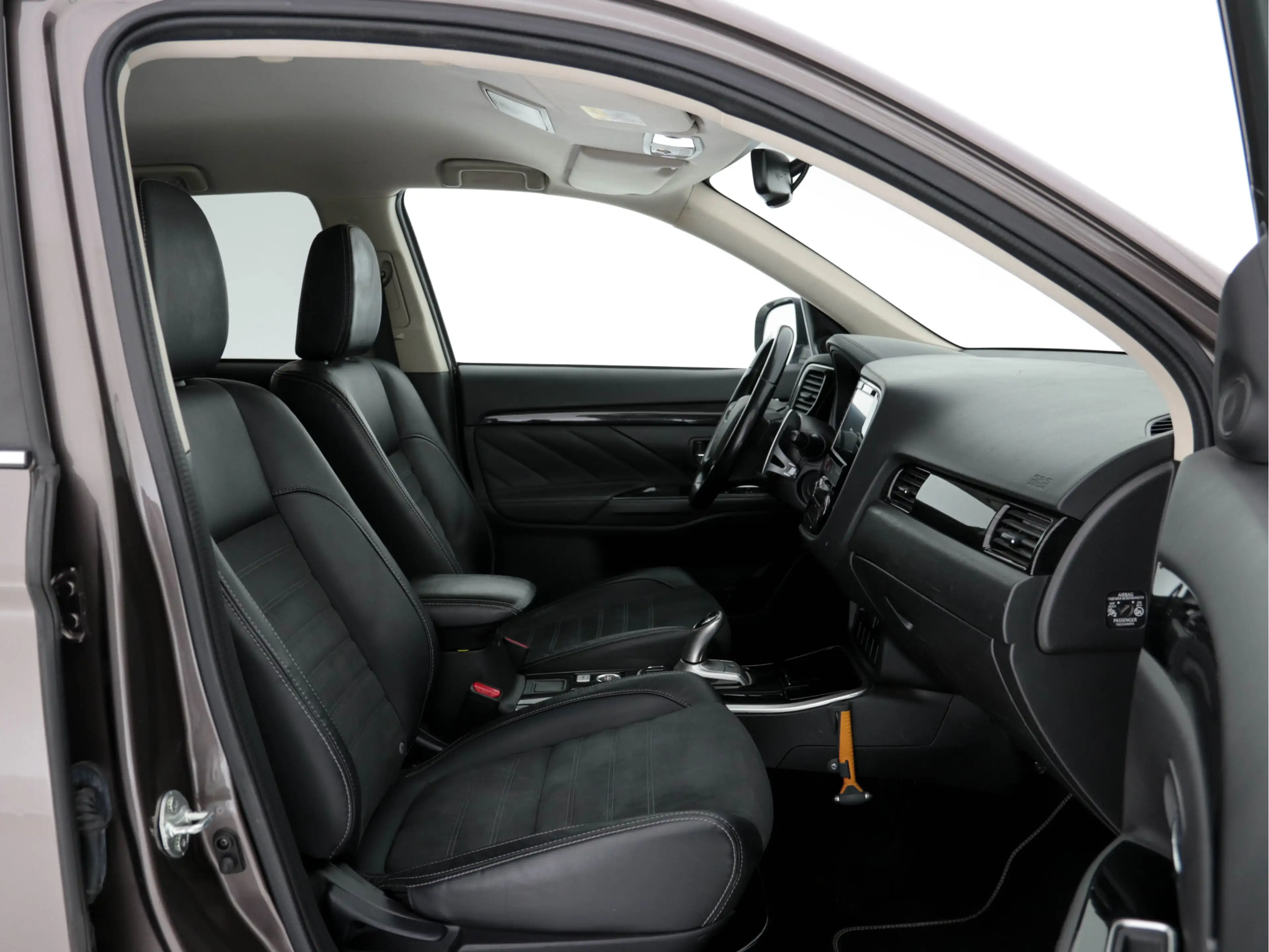 Mitsubishi Outlander 2.0 AWD (Plug-In) (INCL-BTW) Aut.*LEATHER-ALCANTAR — photo 11