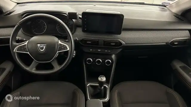 Dacia Sandero view 11