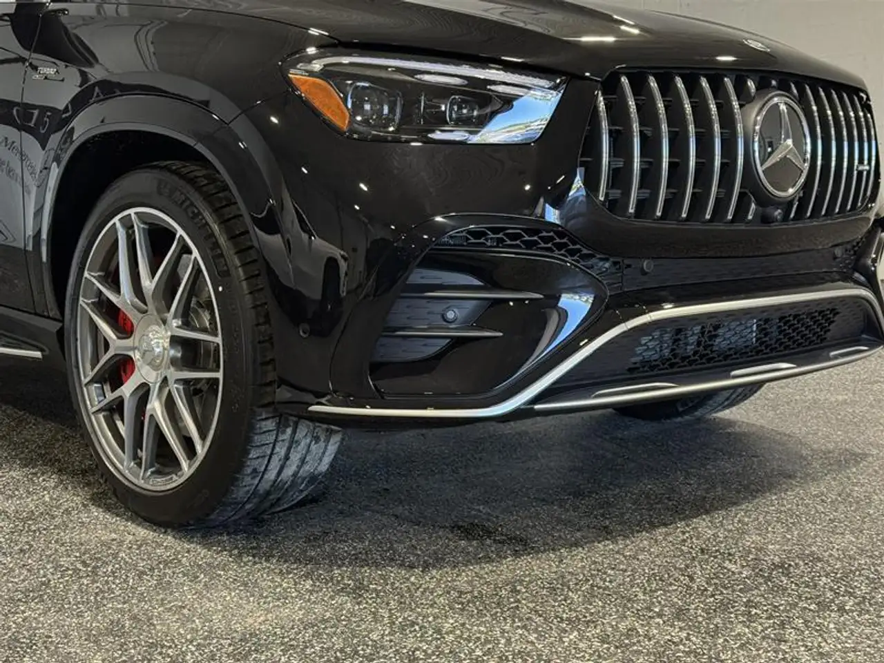 Mercedes-Benz GLE снимка Mercedes-Benz GLE