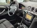 Ford S-Max Titanium *7-SITZE*PANO*8-FACH*2.Hd*TÜV 09/27* Negro - thumbnail 25