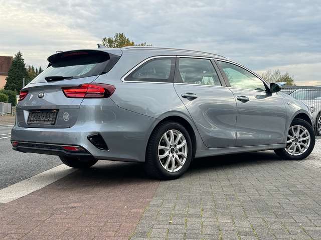 Kia Ceed SW / cee'd SW Vision Navi Rkam Automatik Unfallfrei 2.Hand