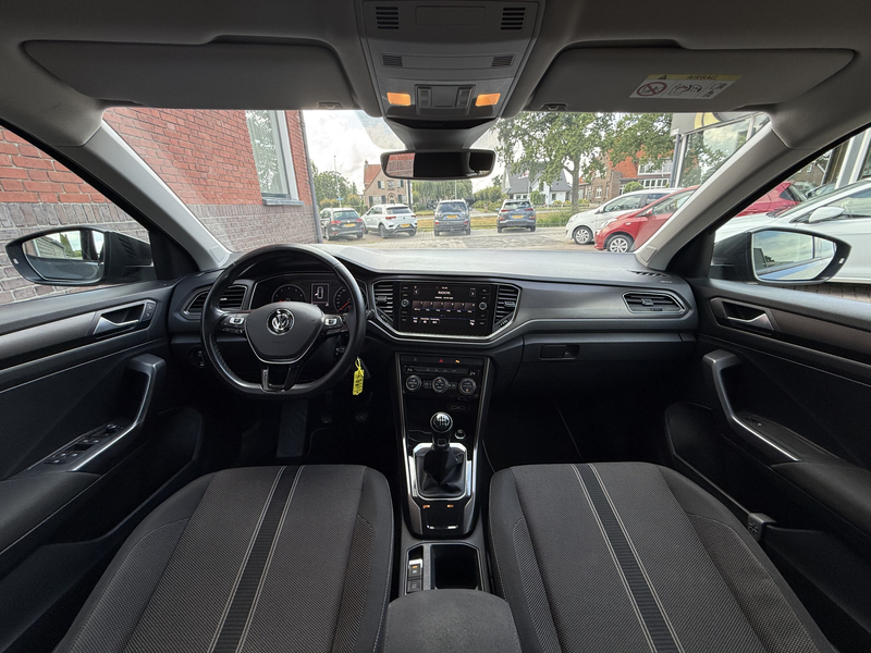 Volkswagen T-Roc 1.0 TSI Style | ADAPT. CRUISE | NAVI | DAB | PDC | — photo 14