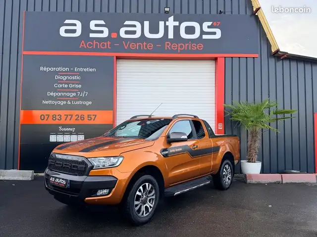 Ford Ranger PHASE 2 3.2 TDCI 200 CV SUPER CABINE PICKUP 4X4 BOITE. AUTO- ATTELAGE-CAMERA