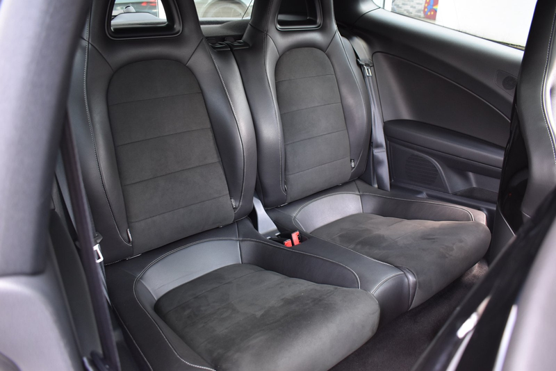 Volkswagen Scirocco 2.0 TSI R DSG Schalensitze Panodach Navi — photo 15