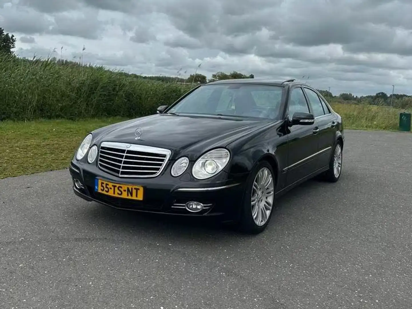 Mercedes-Benz E 200 E 200 Avantgarde Negro - 1