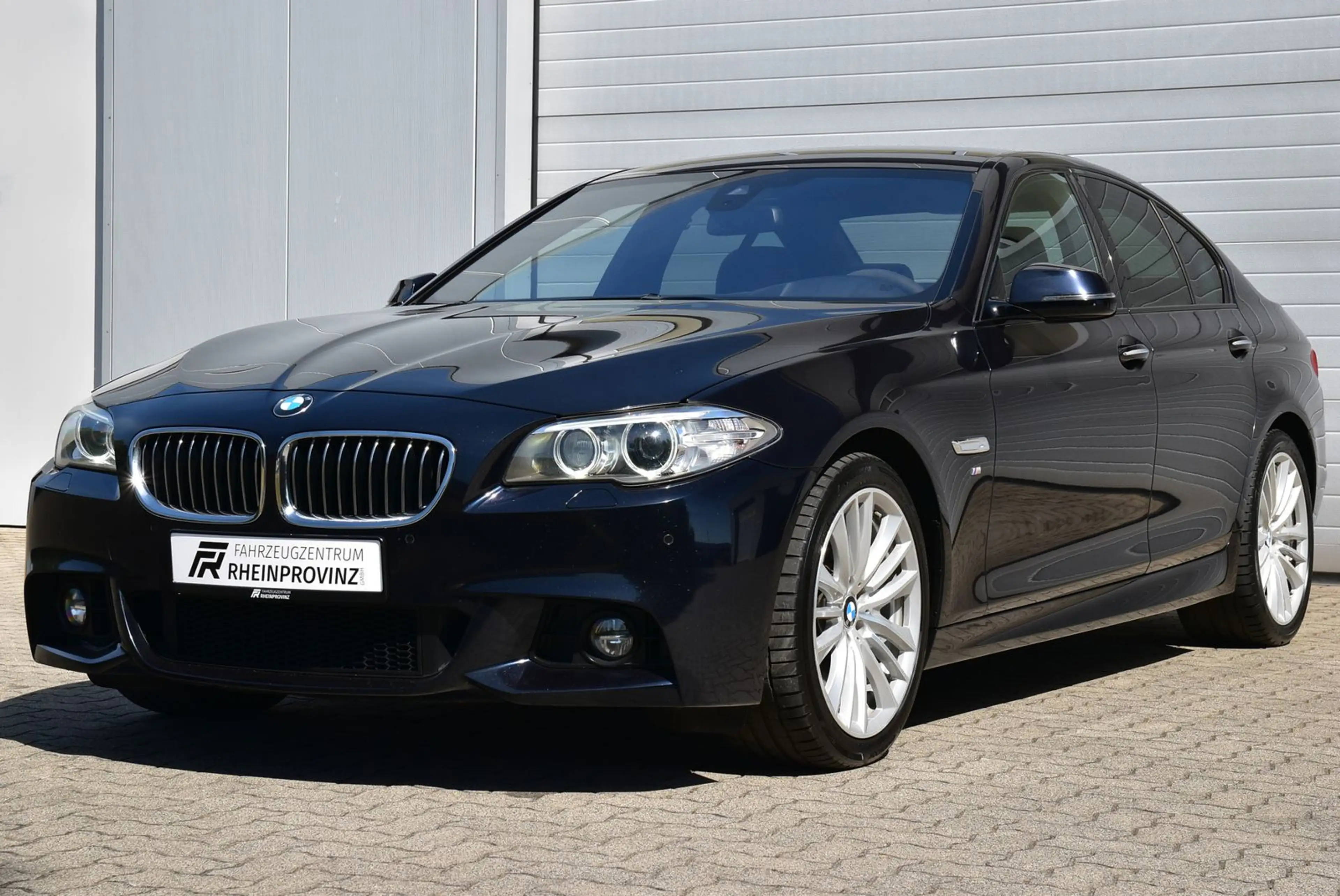 BMW 535 D LCI M-Paket/HUD/Softclose/Navi Prof/Kamera — photo 6
