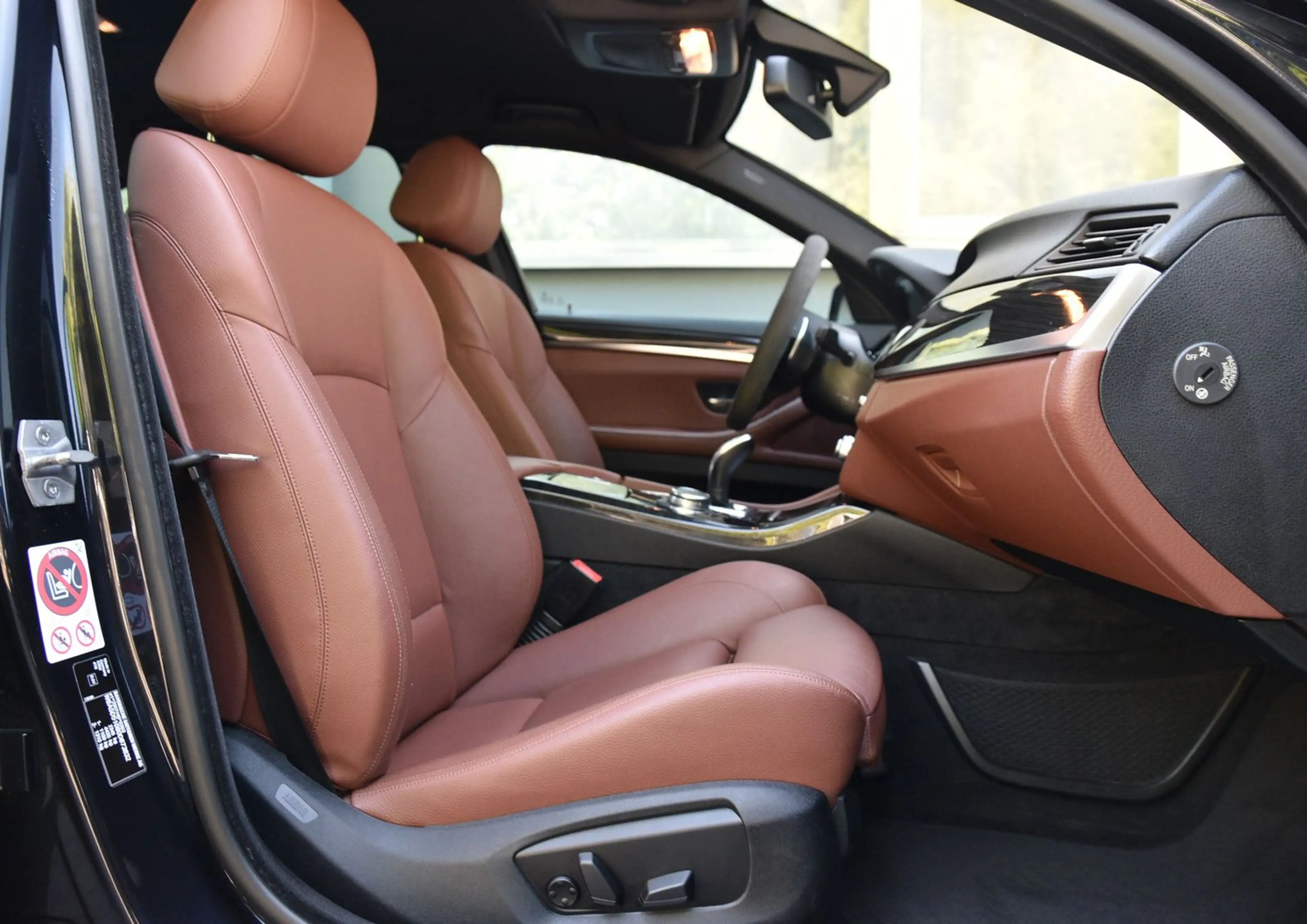 BMW 535 D LCI M-Paket/HUD/Softclose/Navi Prof/Kamera — photo 11