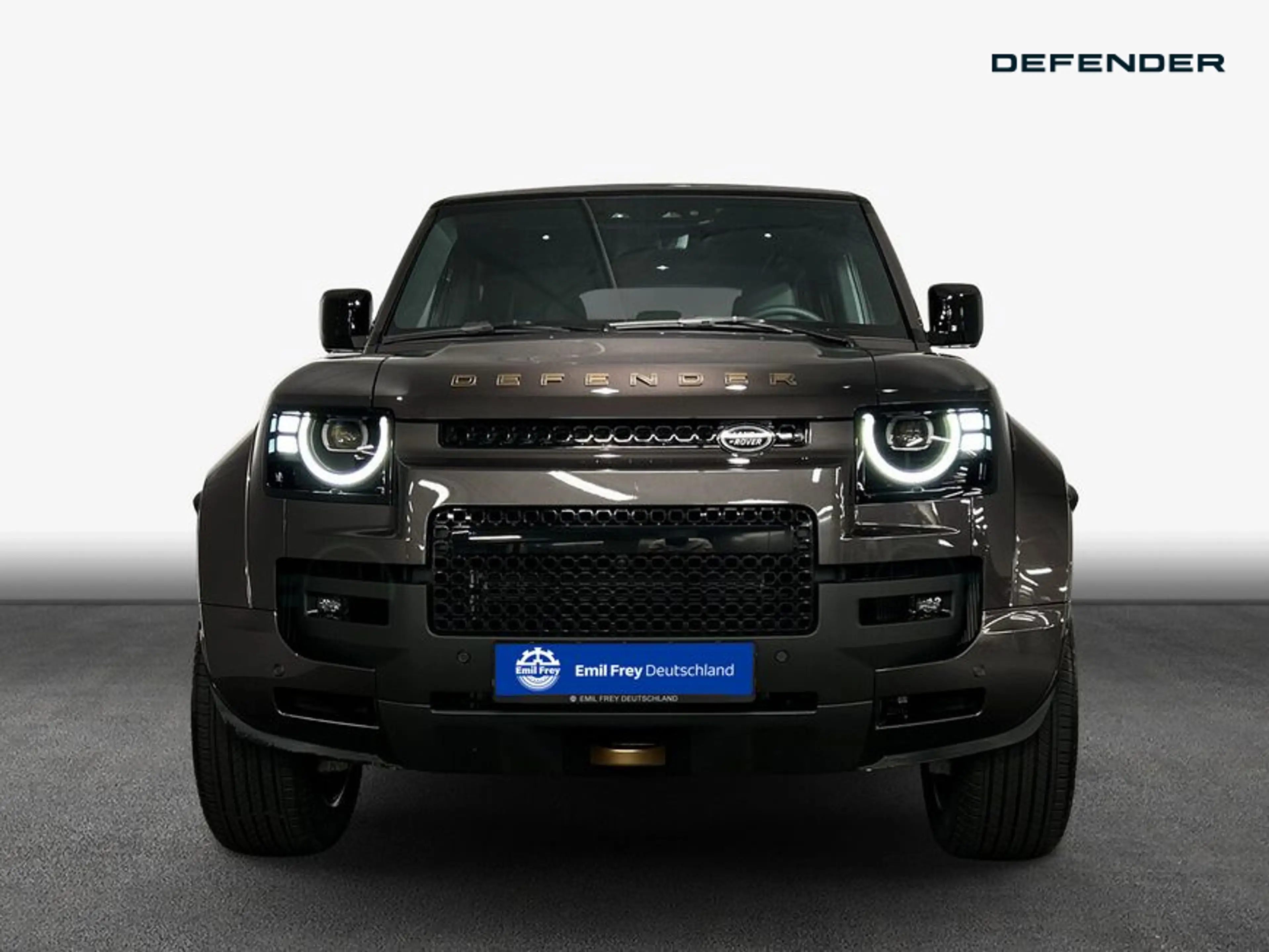 Land Rover Defender 110 P635 OCTA 467 kW, 5-türig — photo 8