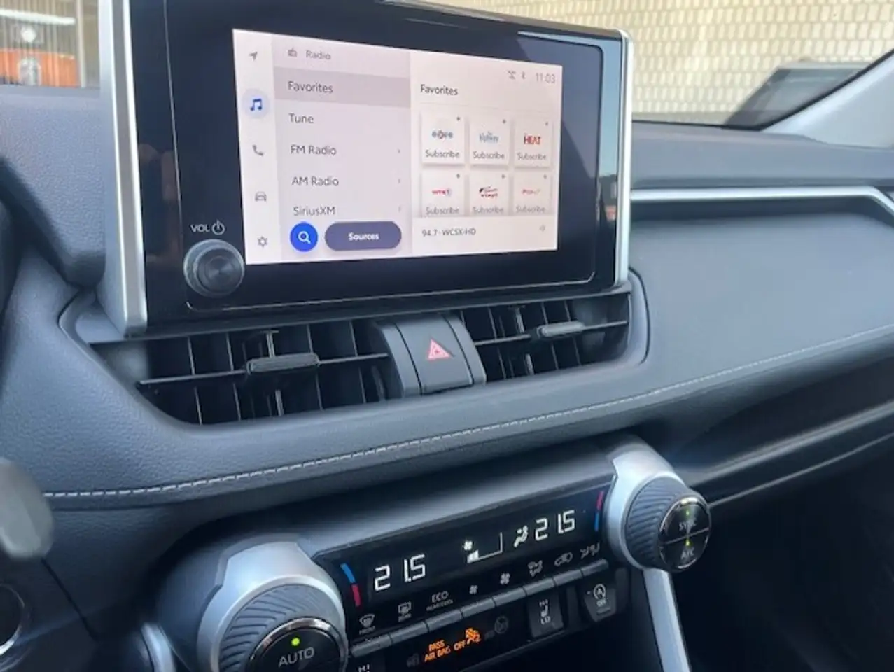 Toyota RAV 4 снимка Toyota RAV 4
