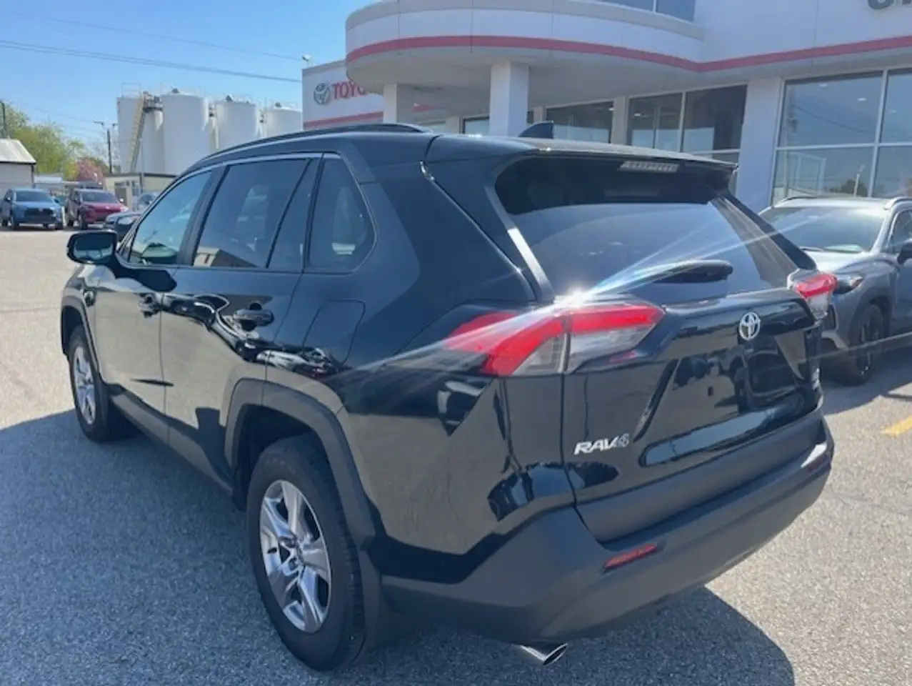 Toyota RAV 4 снимка Toyota RAV 4