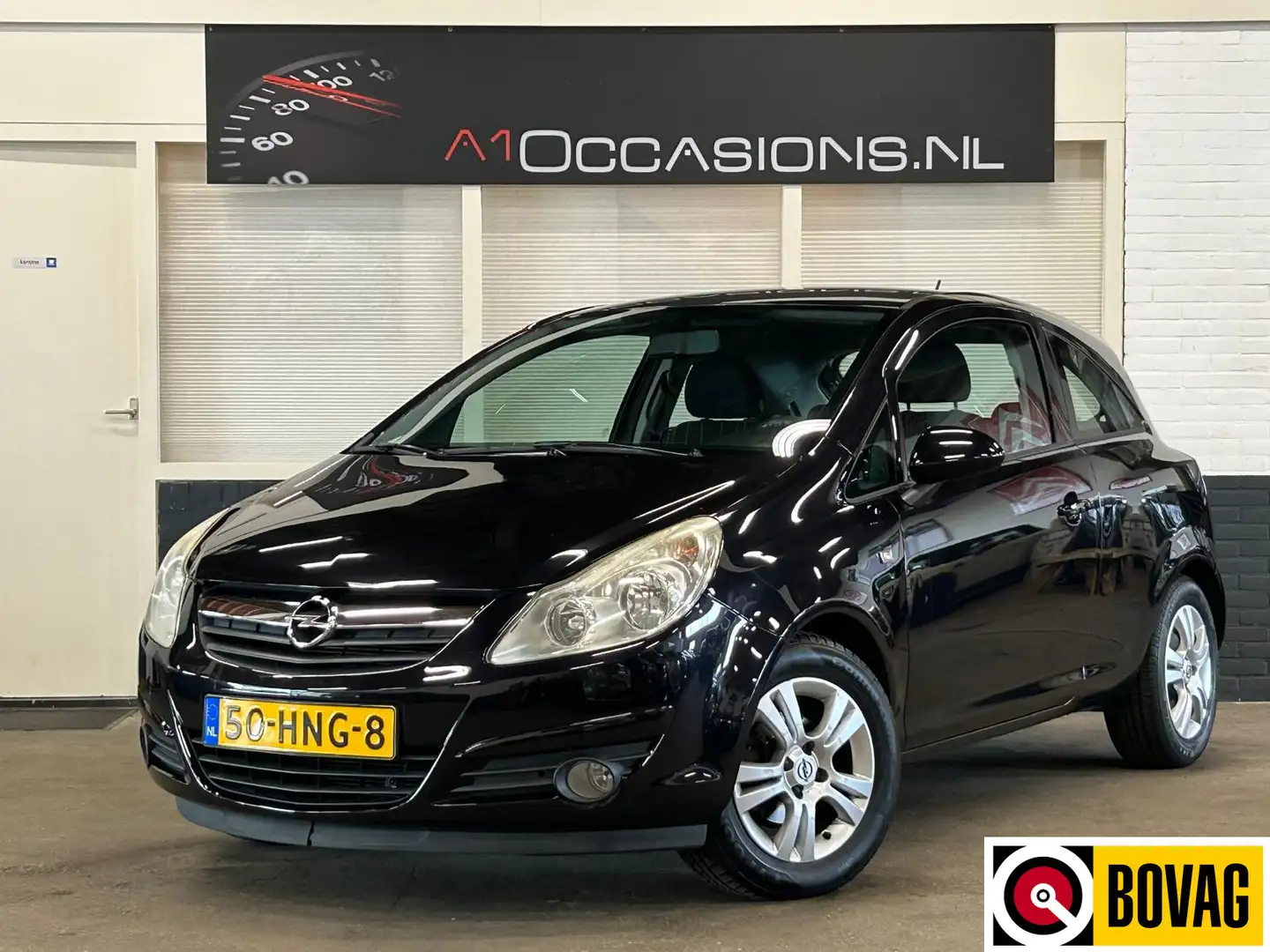 Opel Corsa 1.4-16V Business Zwart - 1