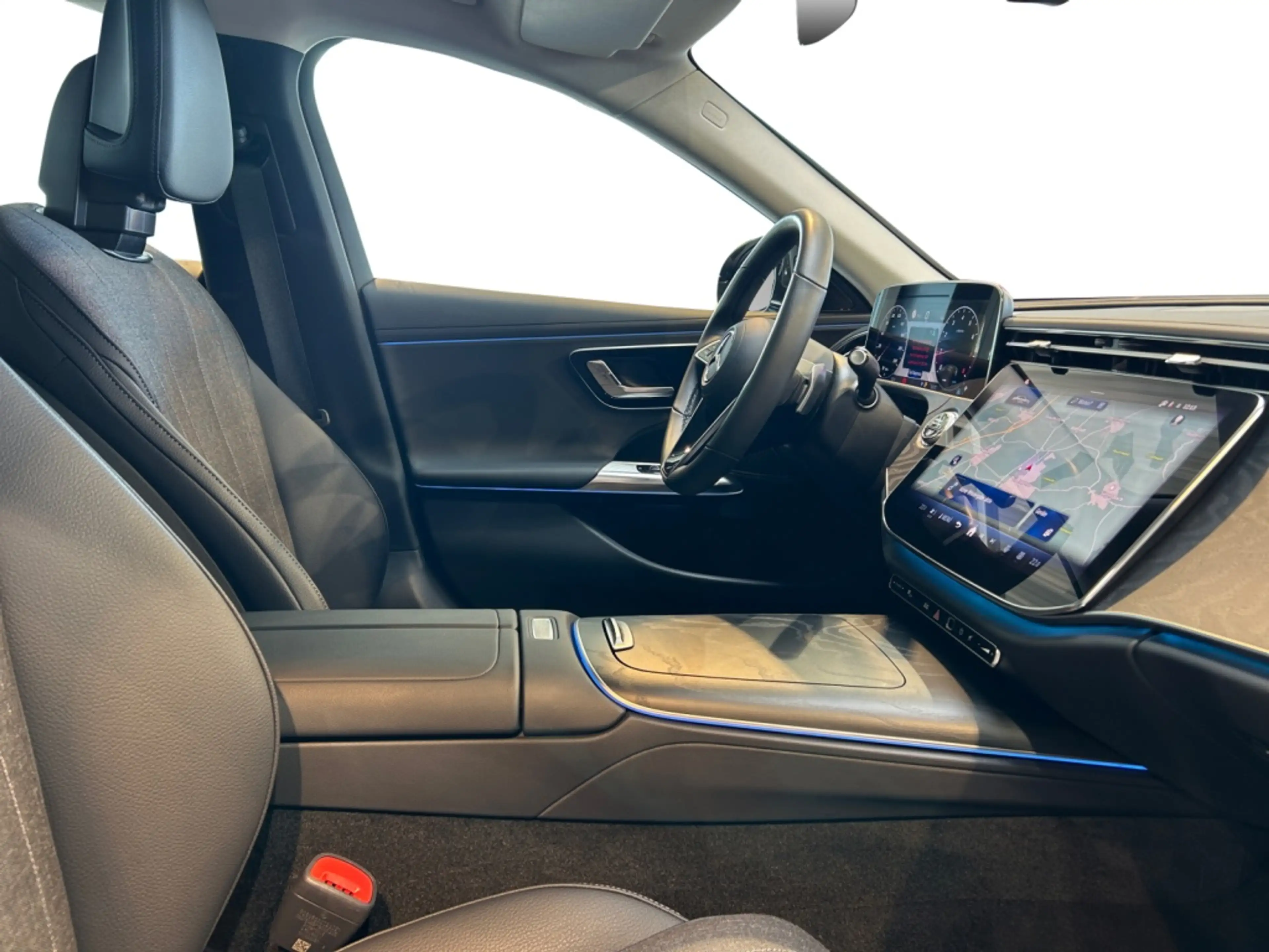 Mercedes-Benz E 200 Avantgarde Avantgarde+MBUX+Wide+Cam+LED — photo 10