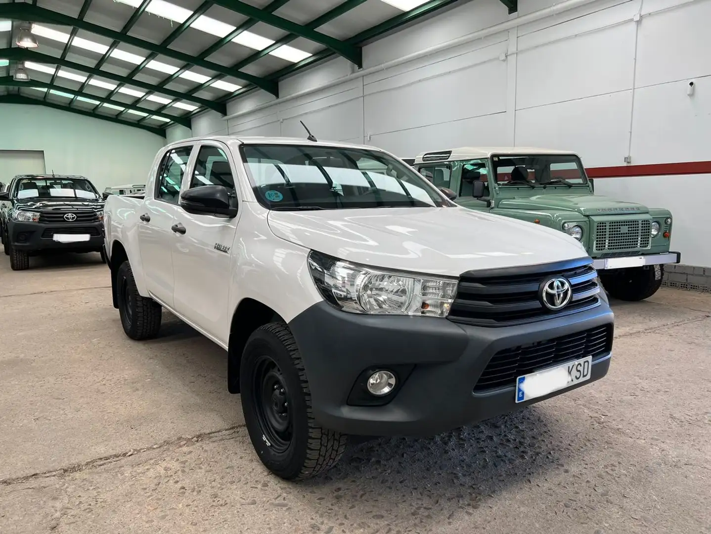 Toyota Hilux Cabina Doble GX Blanco - 1