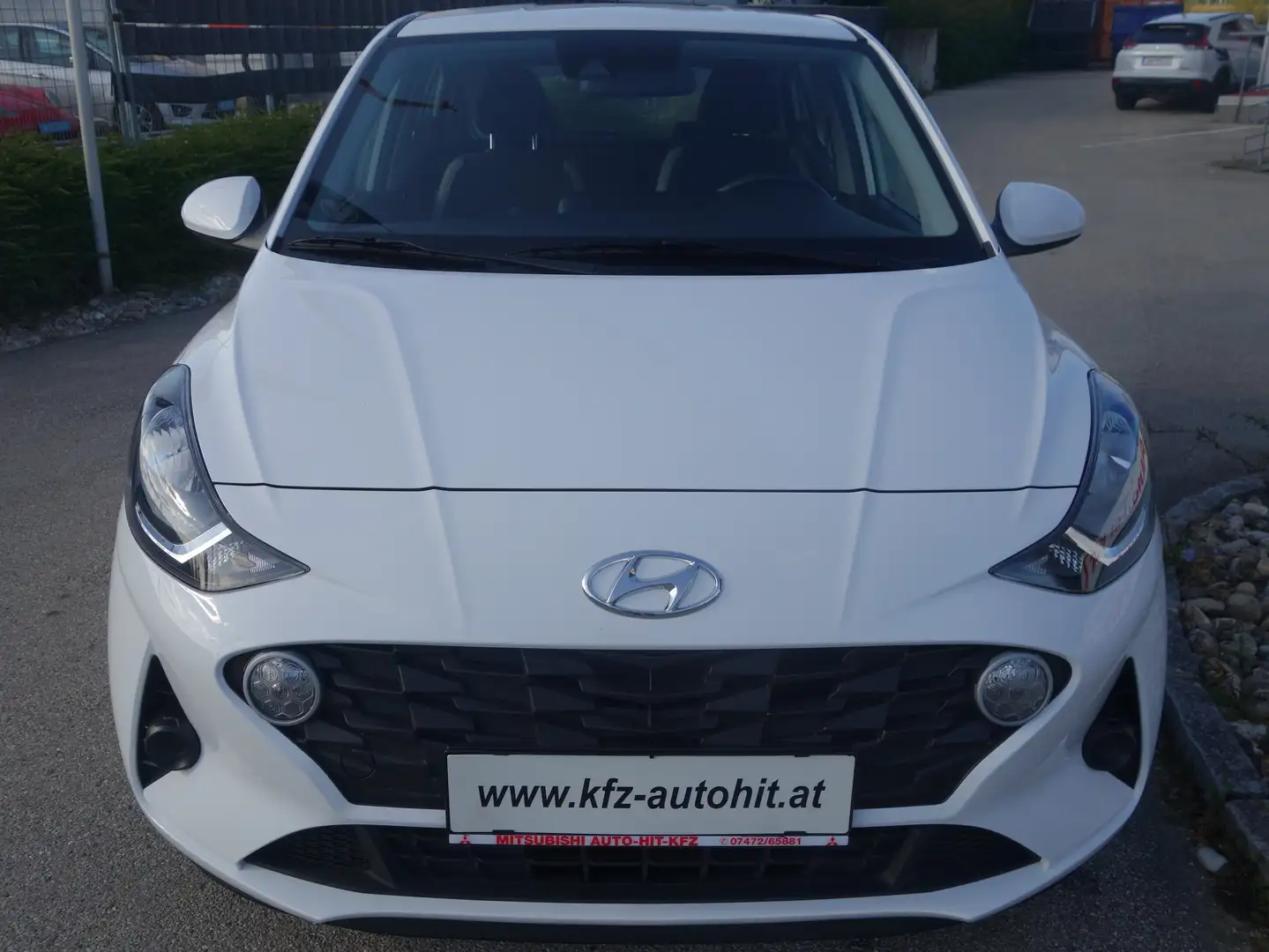 Hyundai i10 1,0 Select ***Lenkrad+Sitzheizung*** Weiß - 2