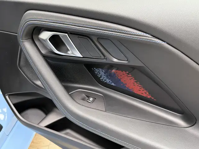 BMW M2 view 26
