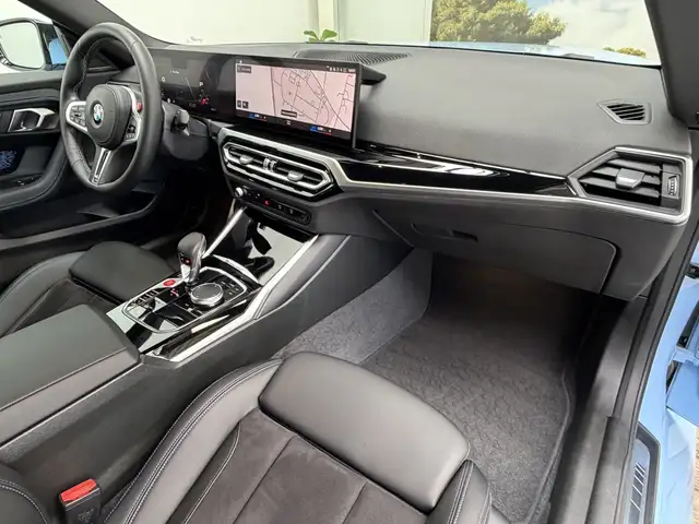 BMW M2 view 22