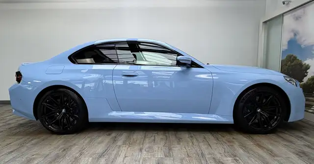 BMW M2 view 4