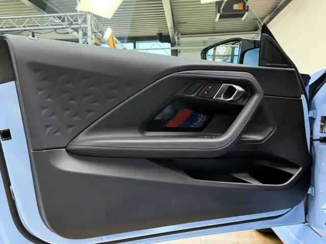 BMW M2 view 16