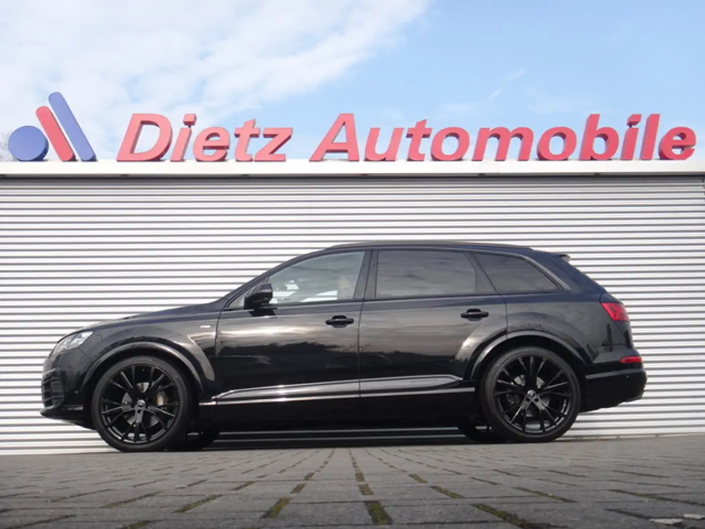 Audi Q7 3.0 TDI S line Pano Luft Head Up Gerne Finanzierun Zwart - 1