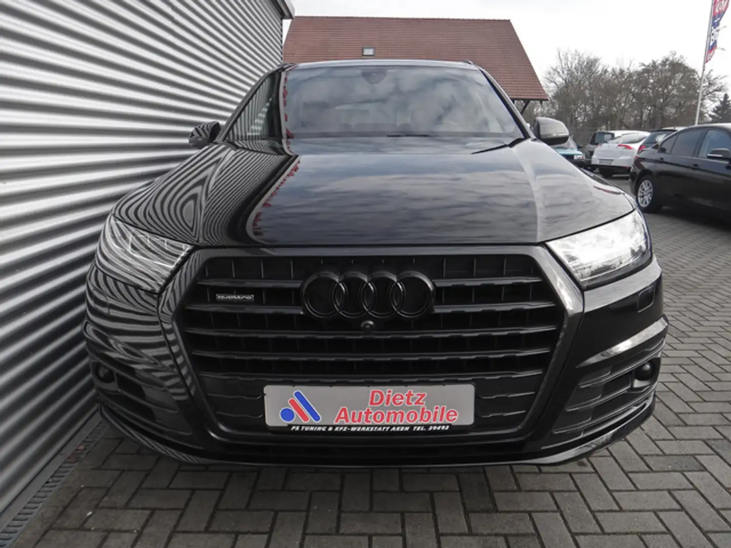 Audi Q7 3.0 TDI S line Pano Luft Head Up Gerne Finanzierun Schwarz - 2