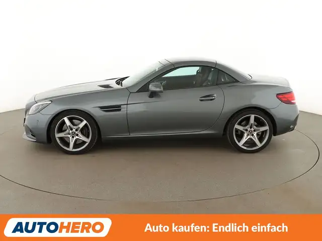 Mercedes-Benz SLC view 3