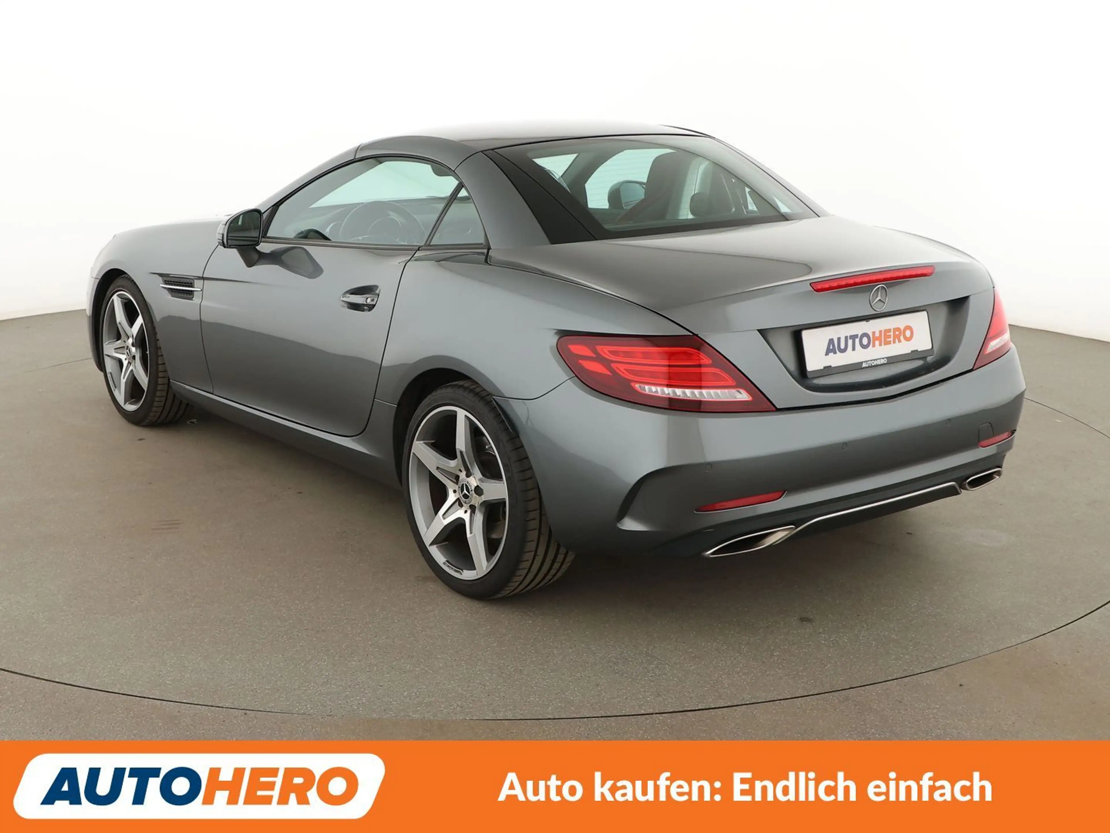 Mercedes-Benz SLC 200 200 CGI AMG Line Aut.*NAVI*PDC*TEMPO* — photo 4